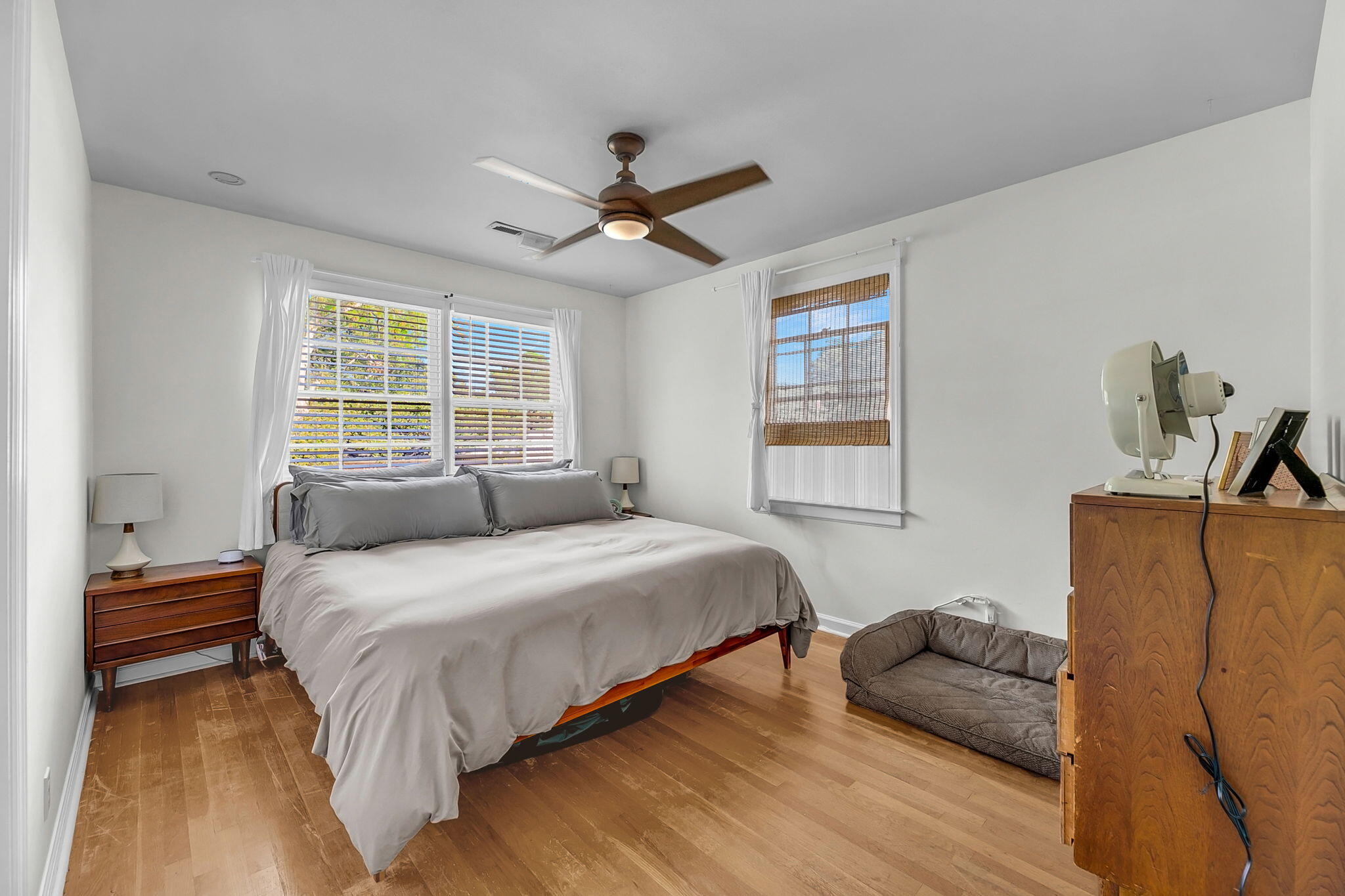 1285 Camerton Street