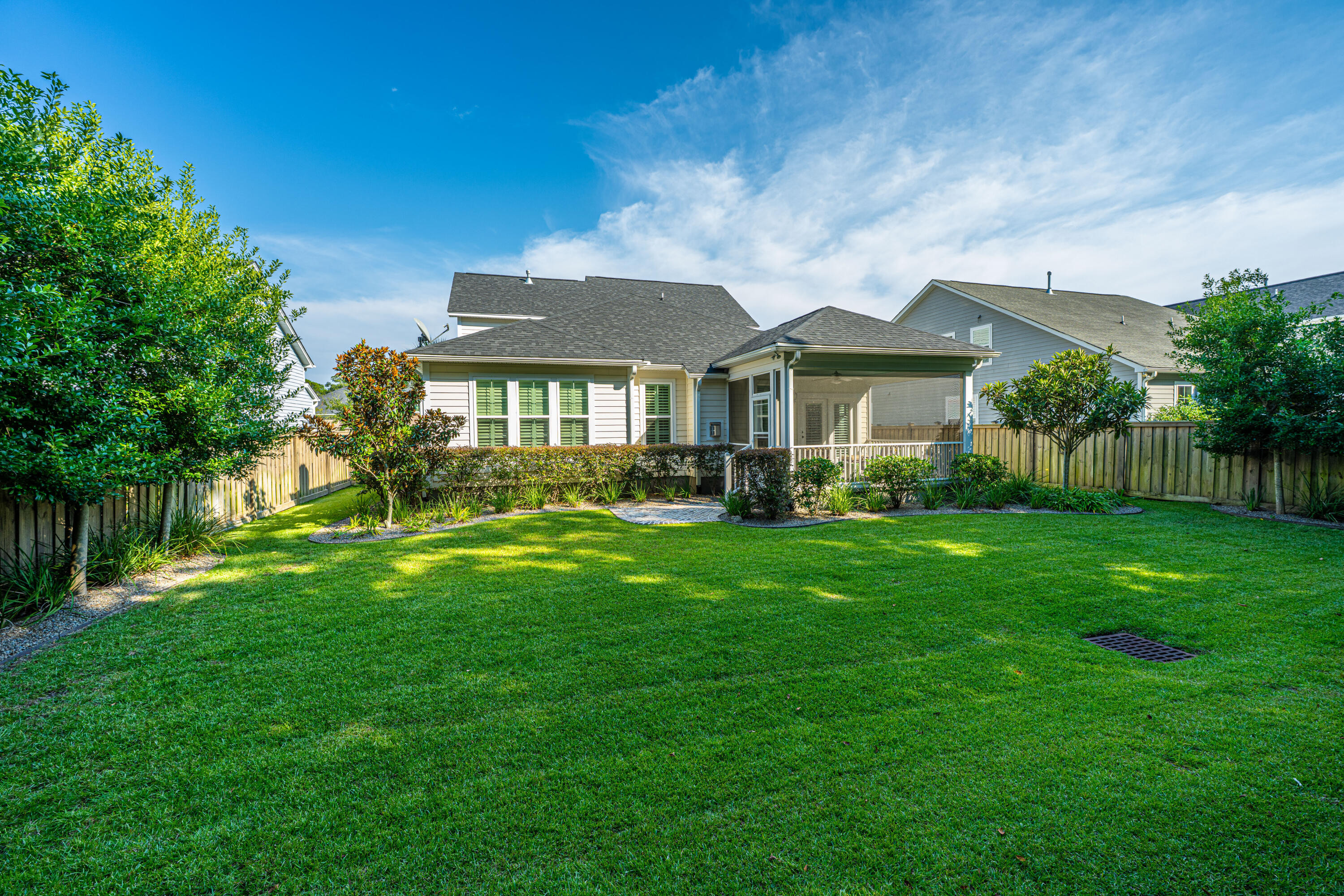 825 Shutes Folly Drive
