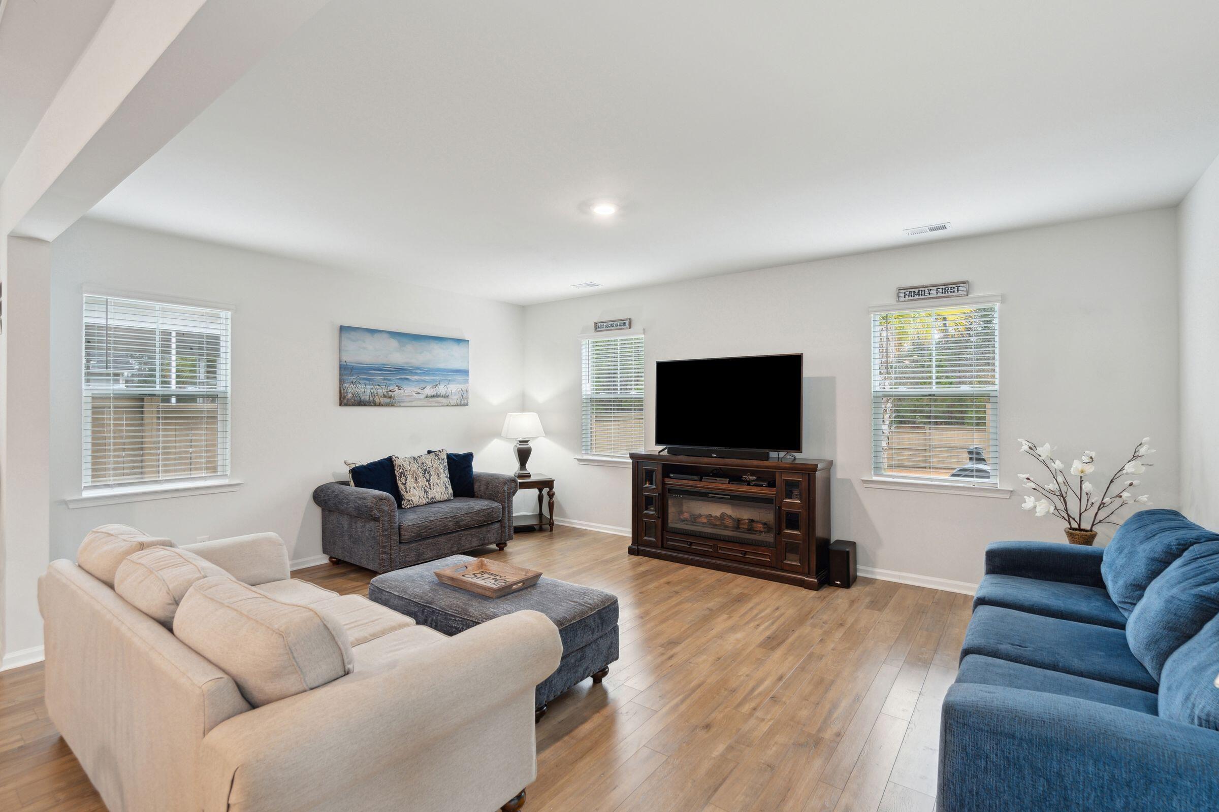 230 Granton Edge Lane