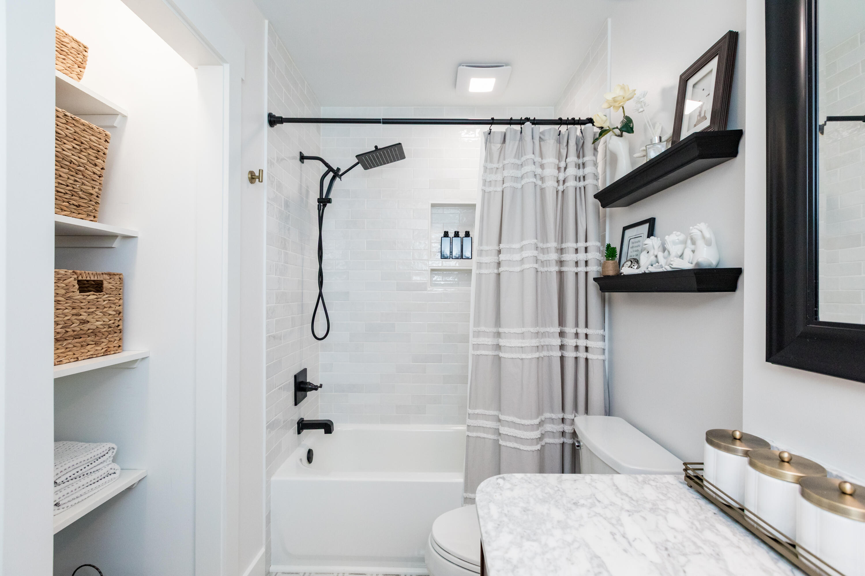 3543 Hunters Oak Lane