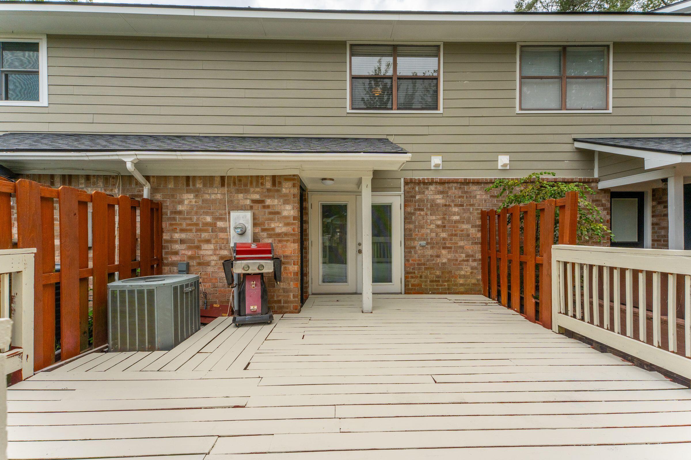 1192 Julian Clark Road