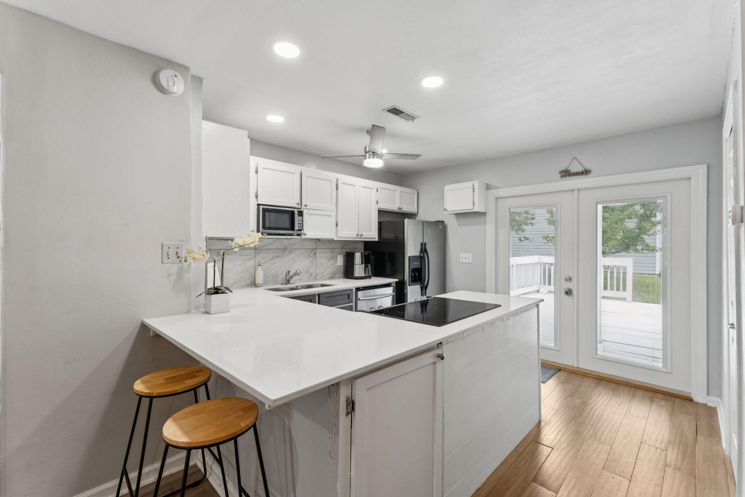 1192 Julian Clark Road