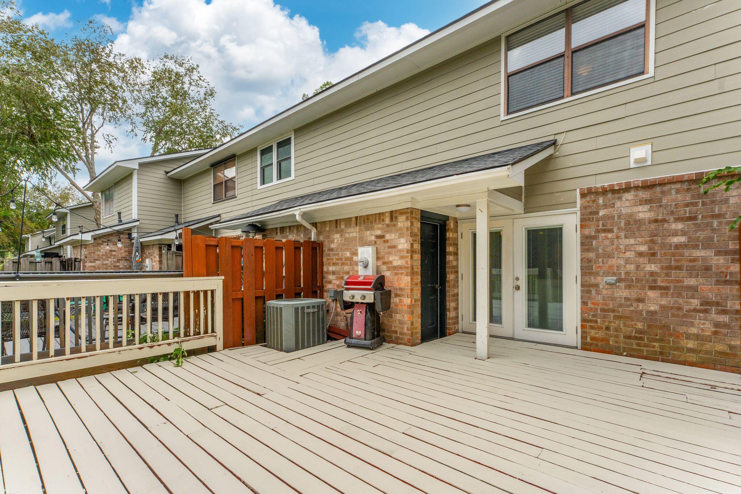 1192 Julian Clark Road