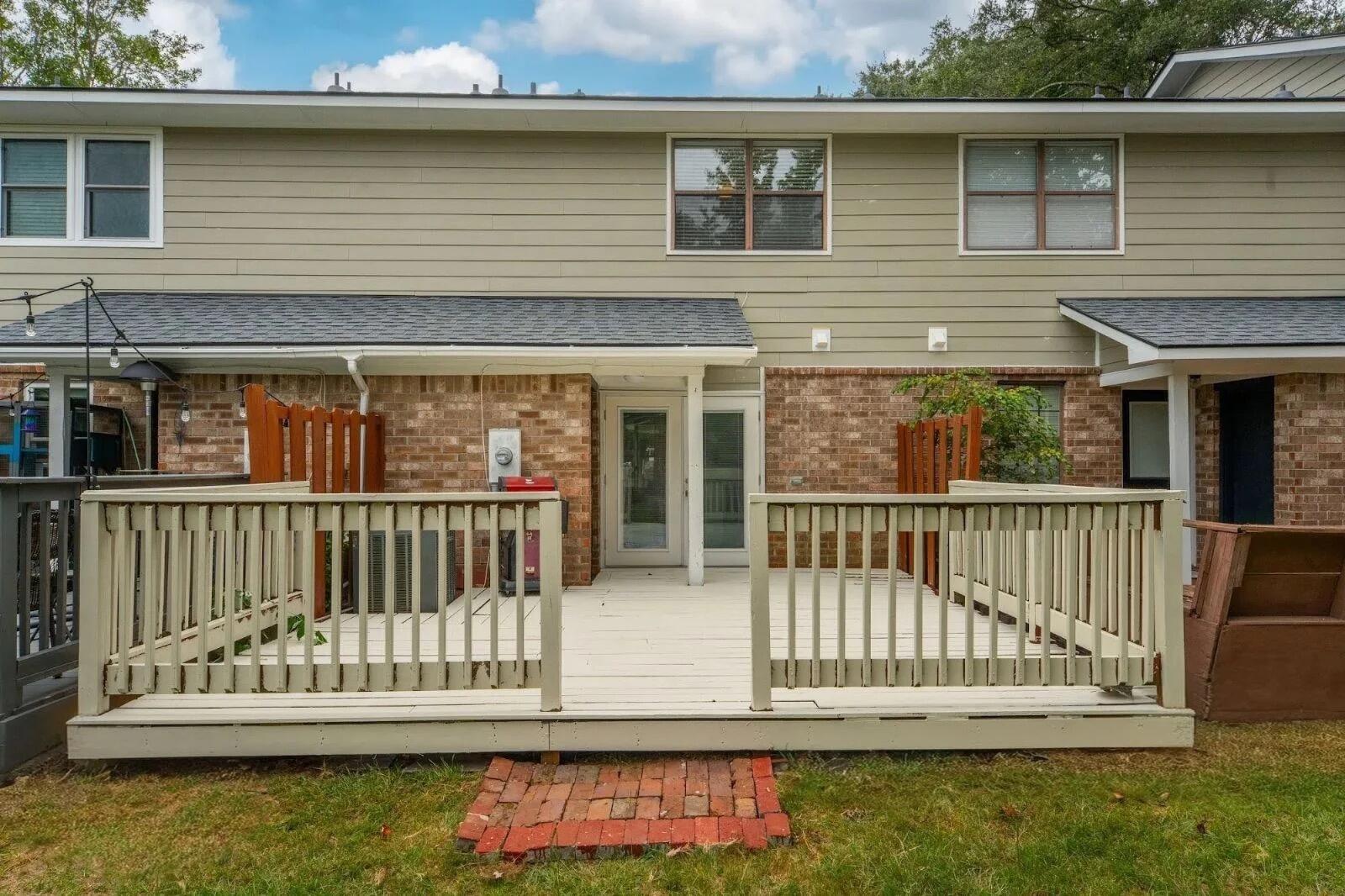 1192 Julian Clark Road