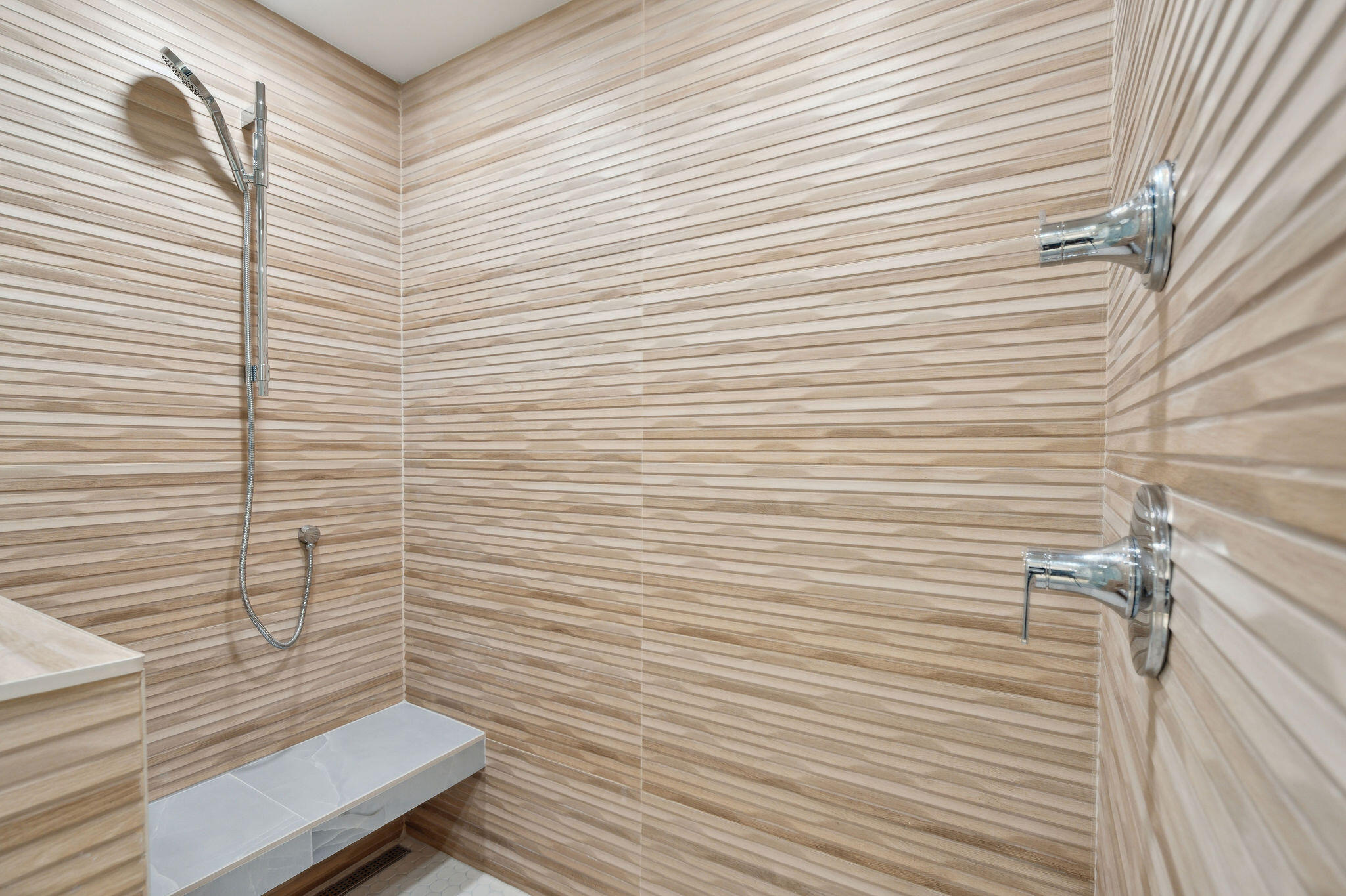 9002 Palmetto Boulevard # 516