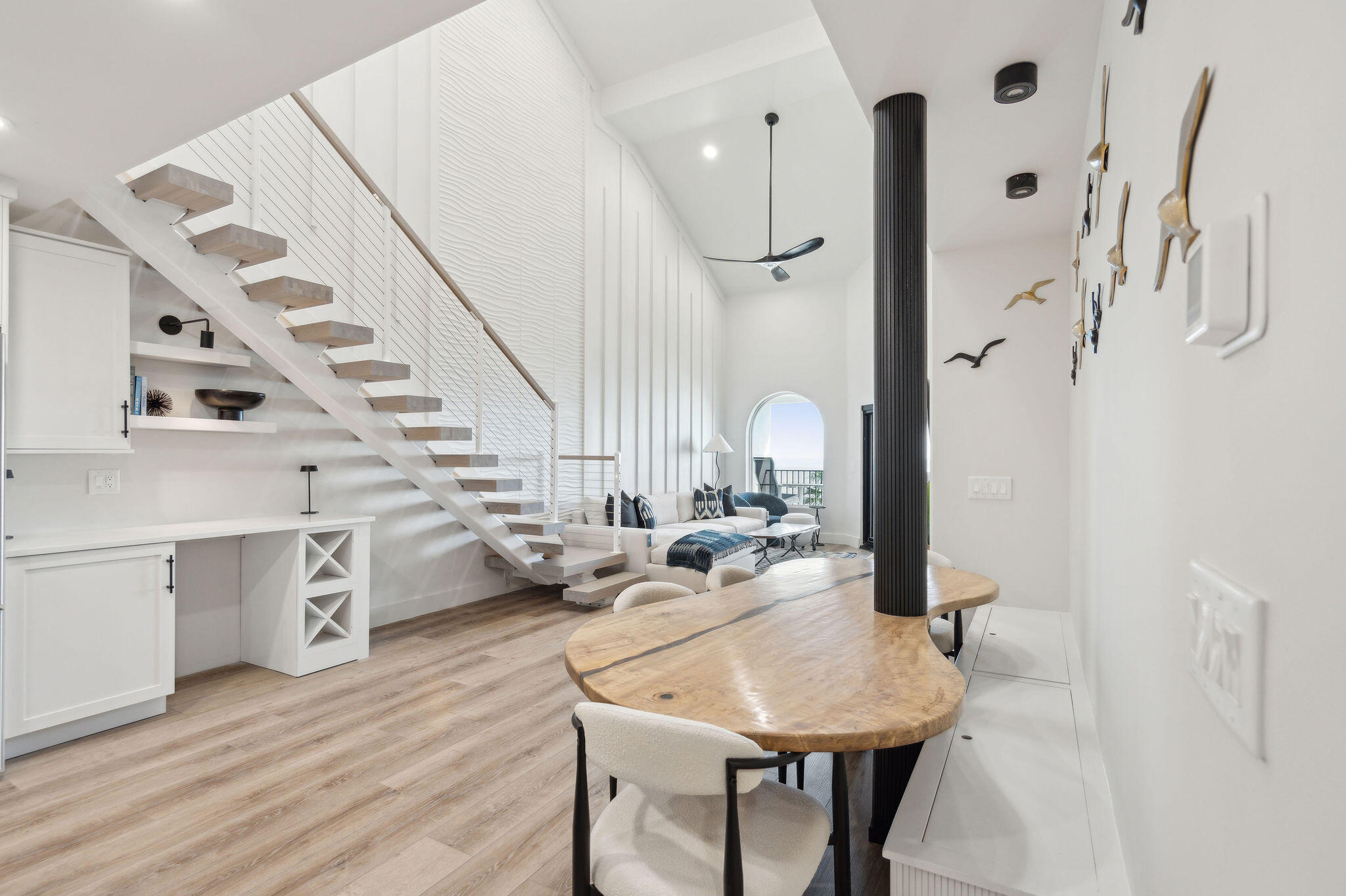 9002 Palmetto Boulevard # 516