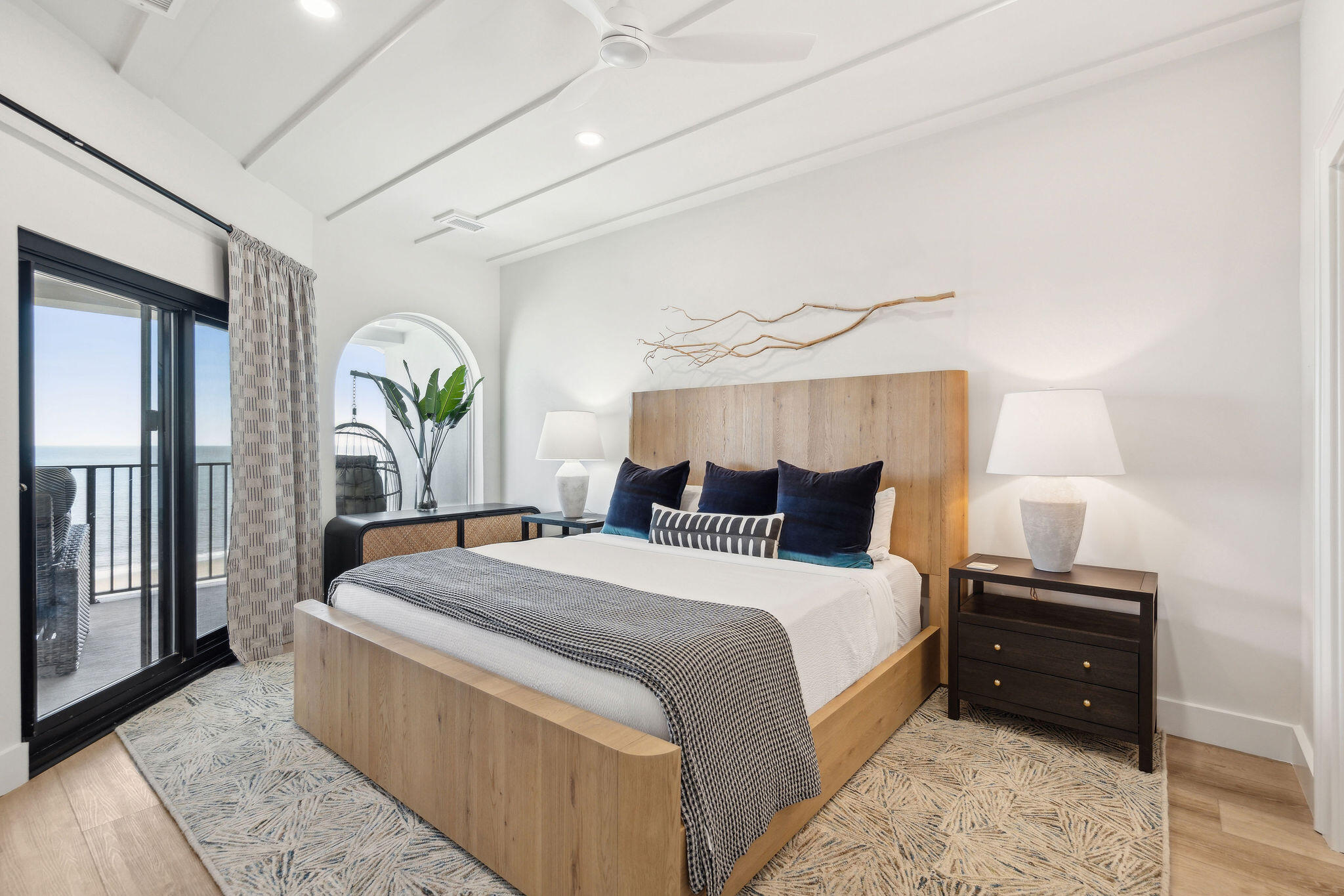 9002 Palmetto Boulevard # 516