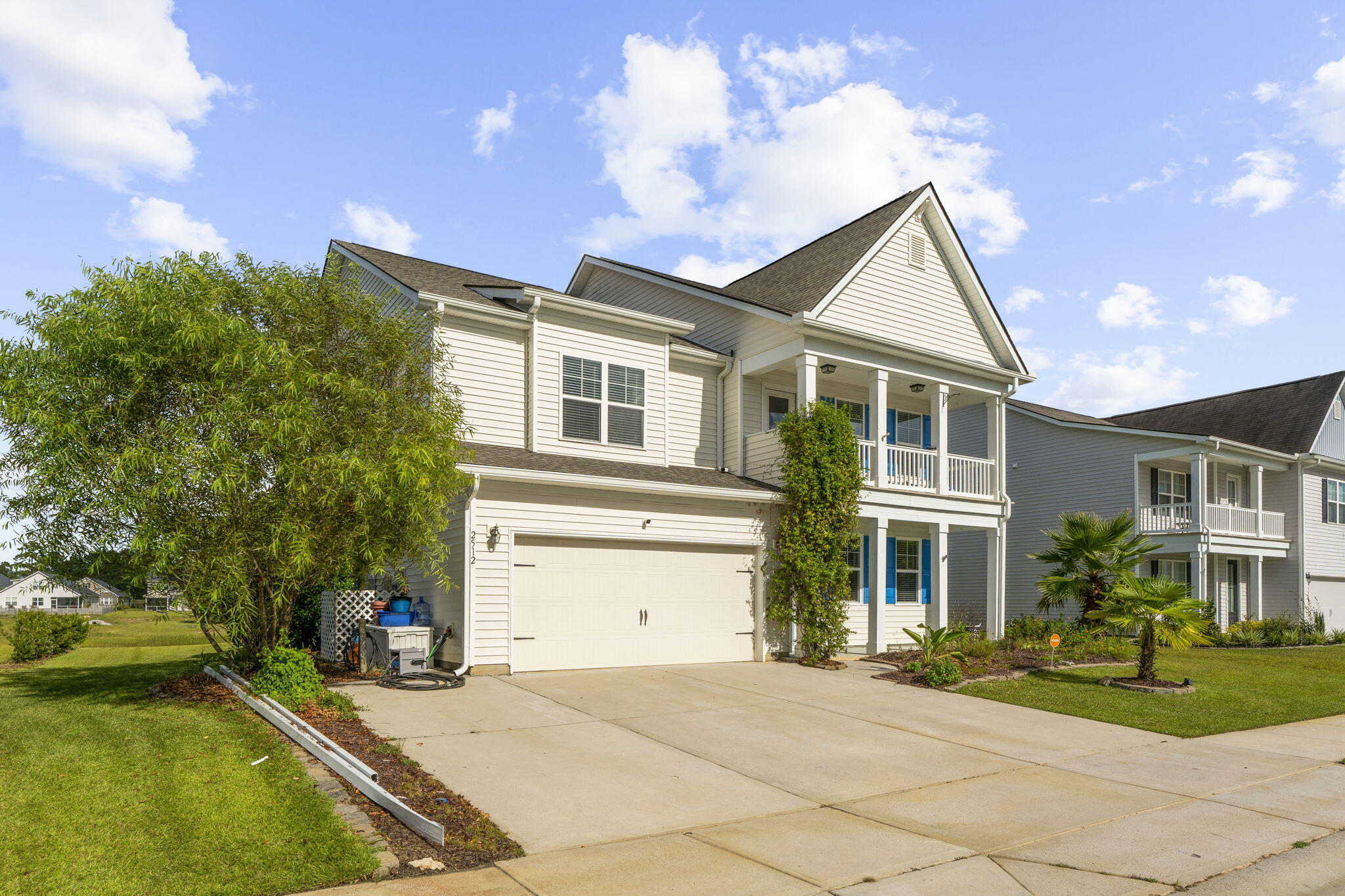 2512 Hummingbird Lane