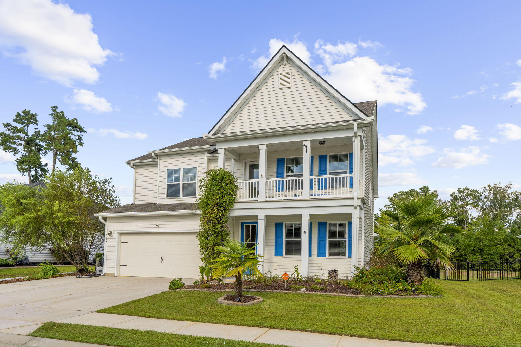 2512 Hummingbird Lane