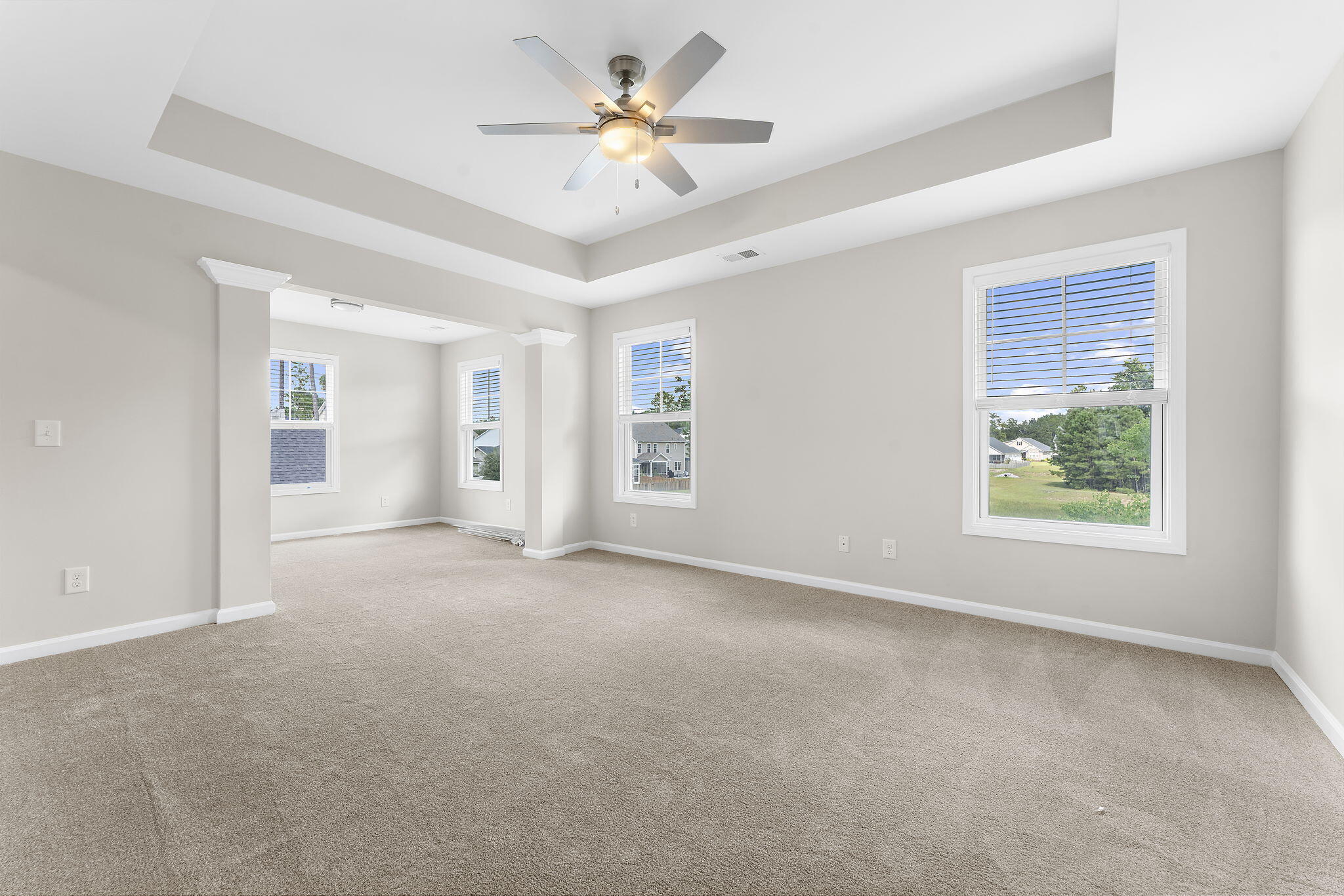 2512 Hummingbird Lane