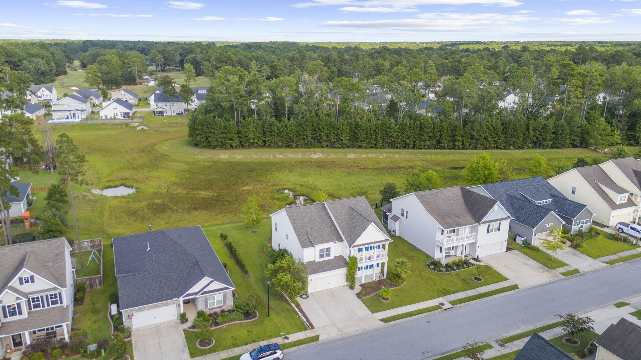 2512 Hummingbird Lane