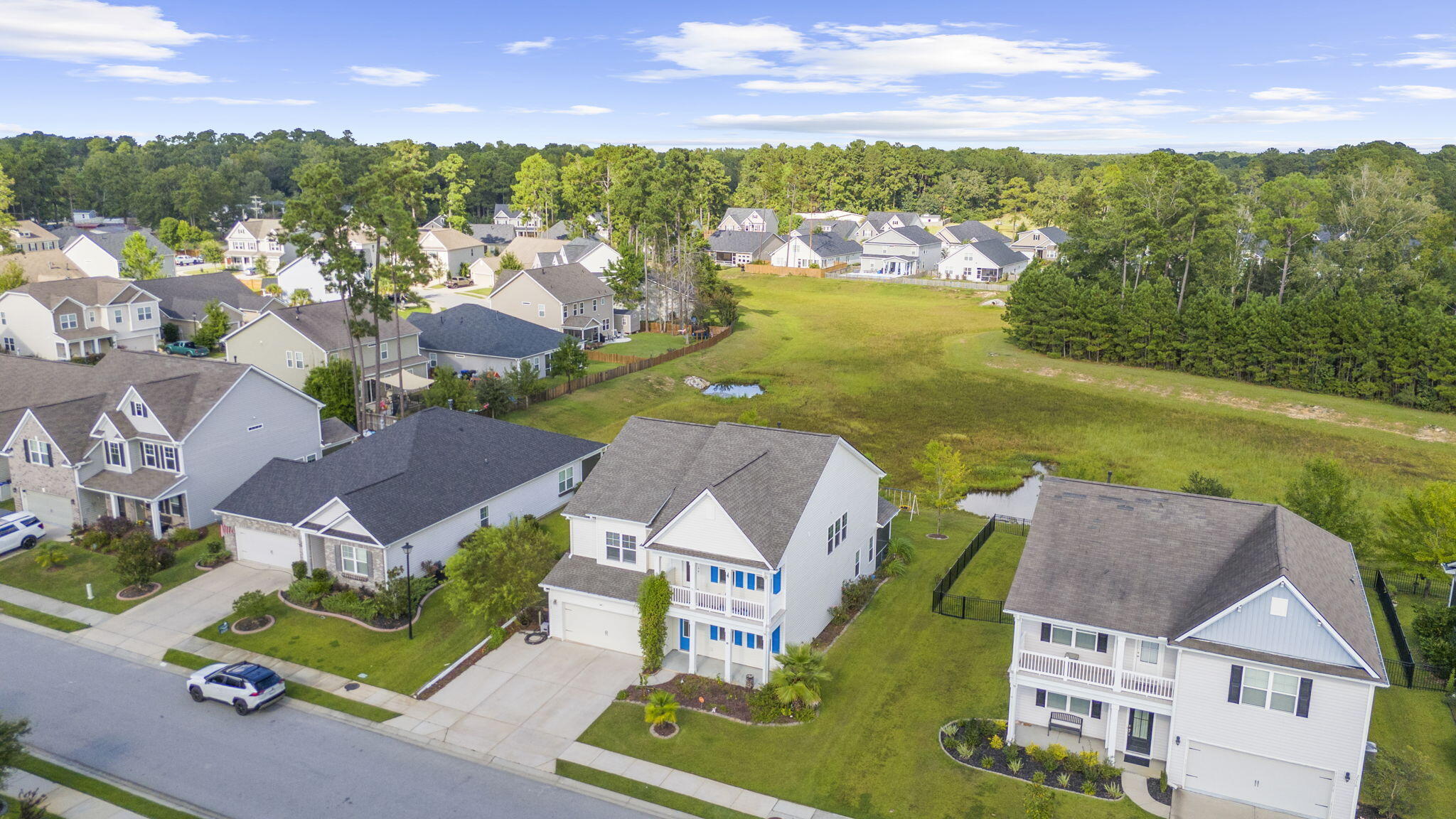 2512 Hummingbird Lane