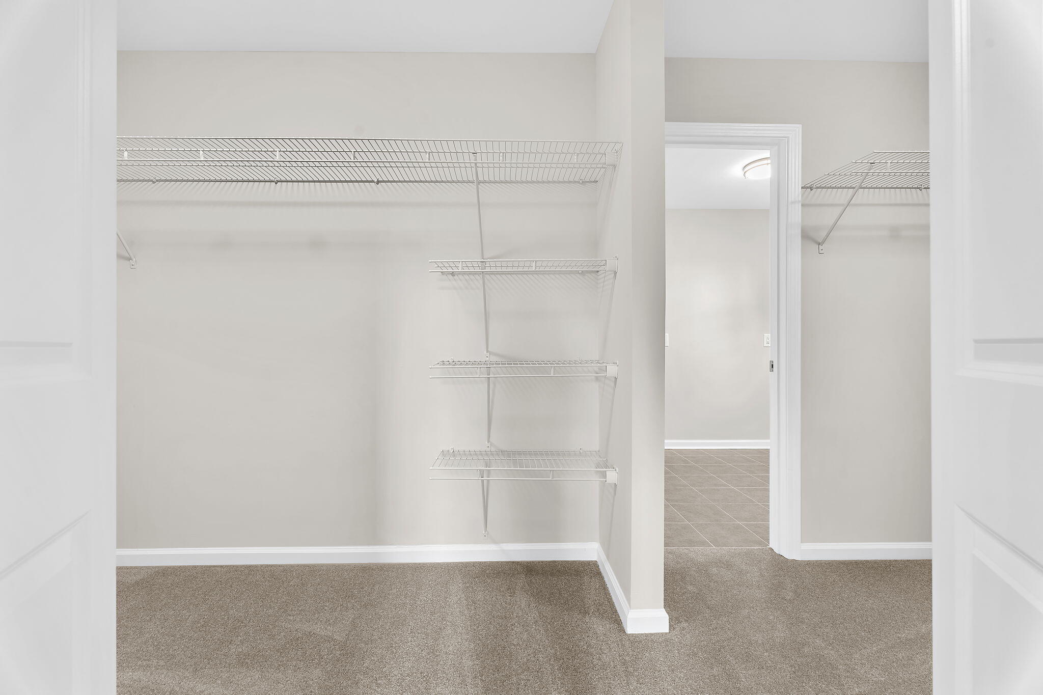 2512 Hummingbird Lane