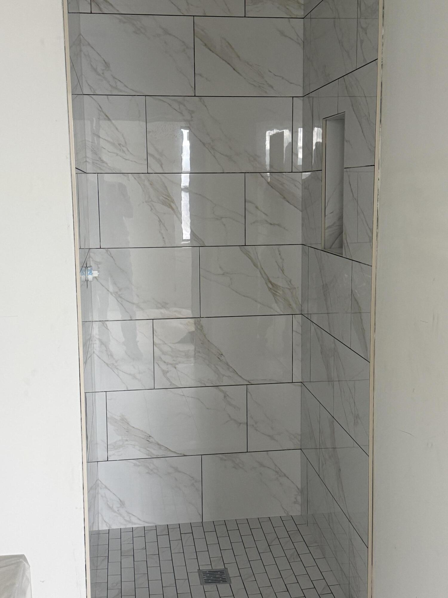 830 Curved Creek Court