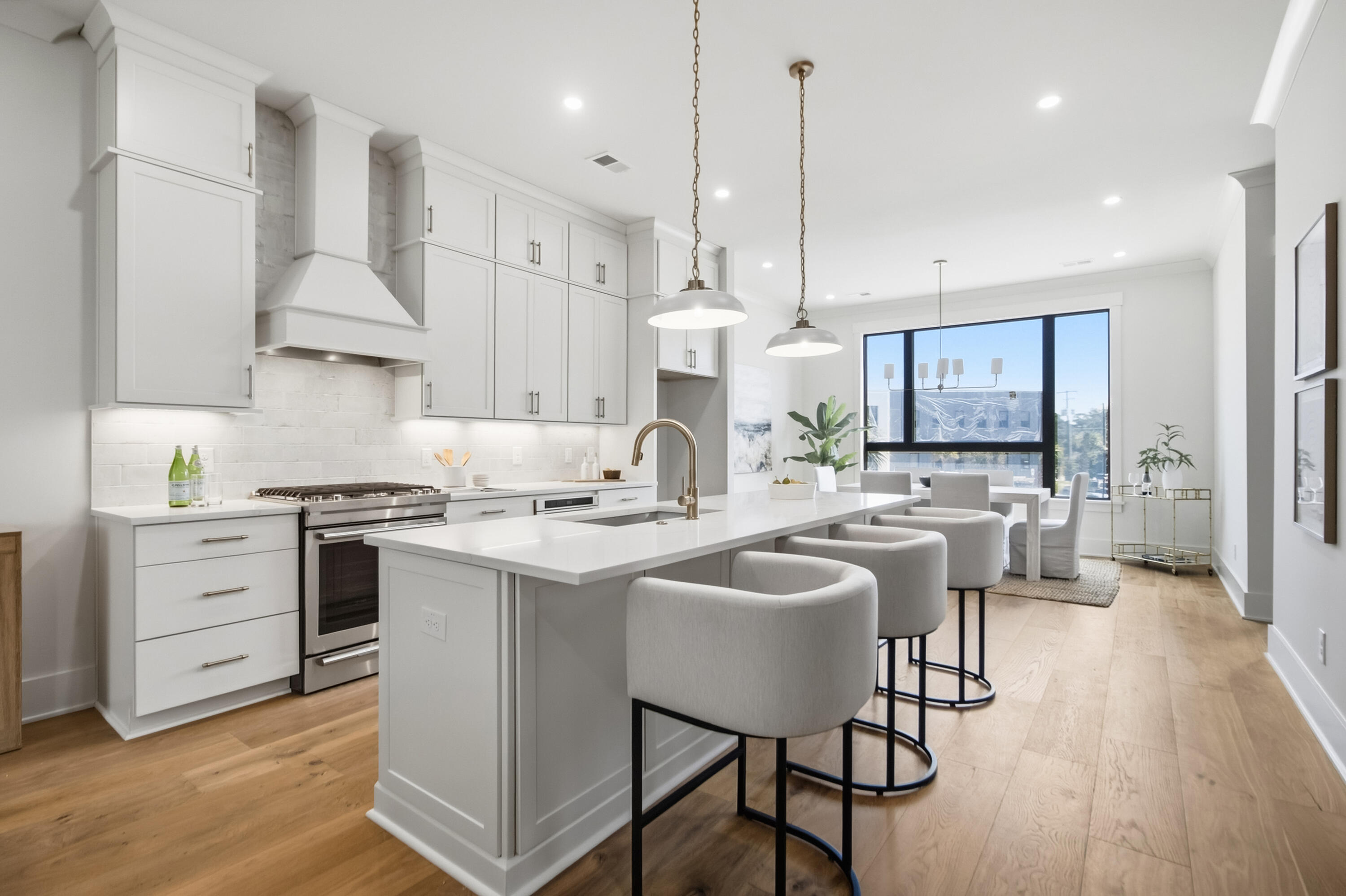 830 Curved Creek Court