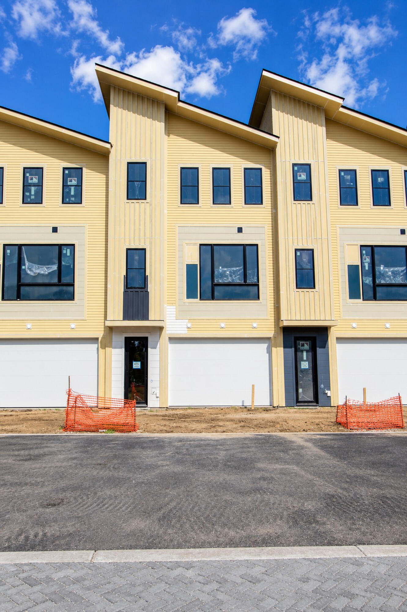 830 Curved Creek Court