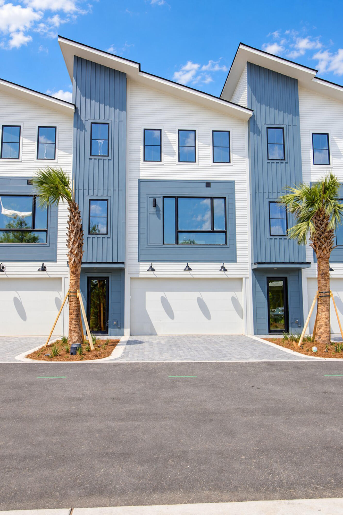 830 Curved Creek Court