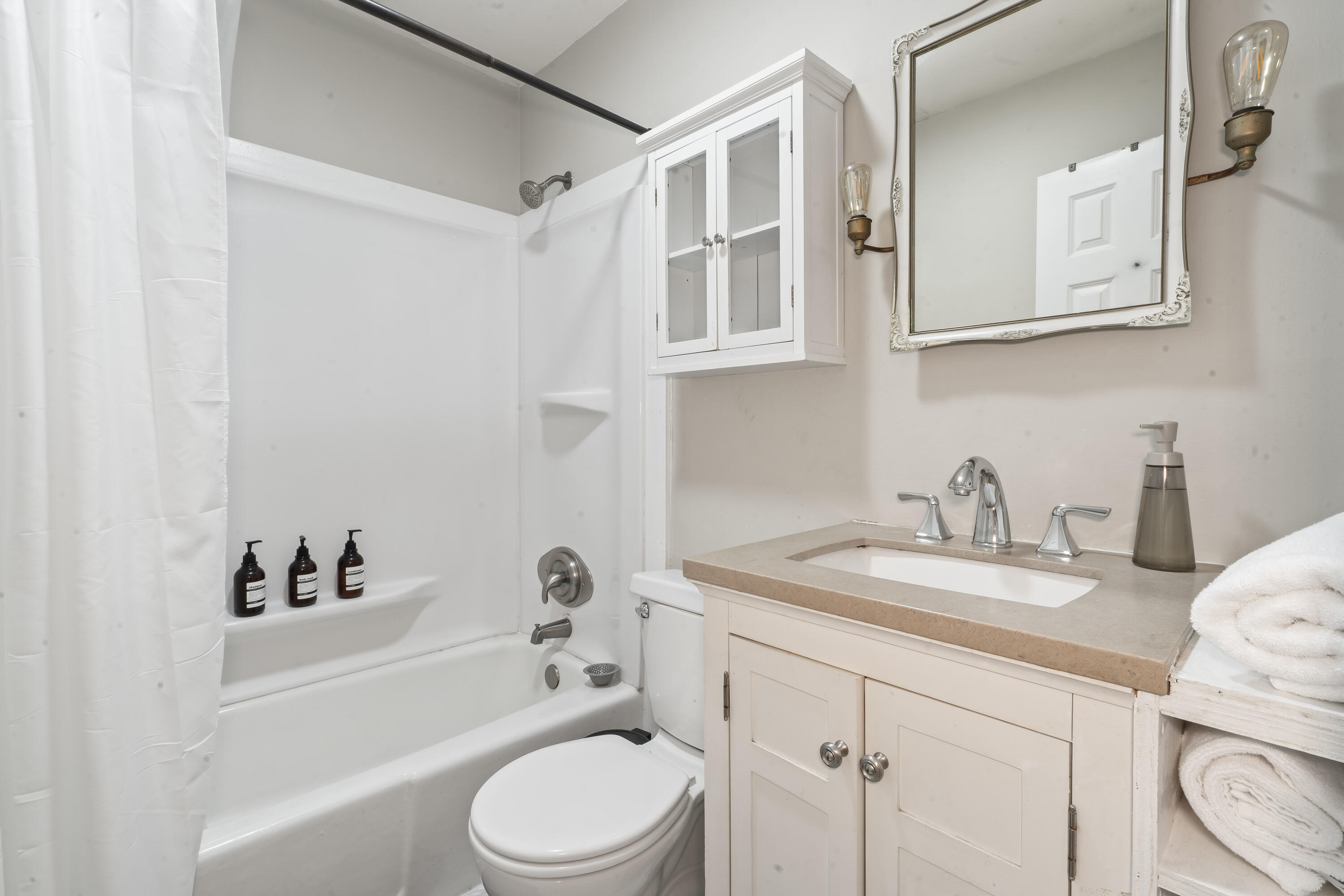 4619 Jenkins Avenue # 4 Unit: 1-4