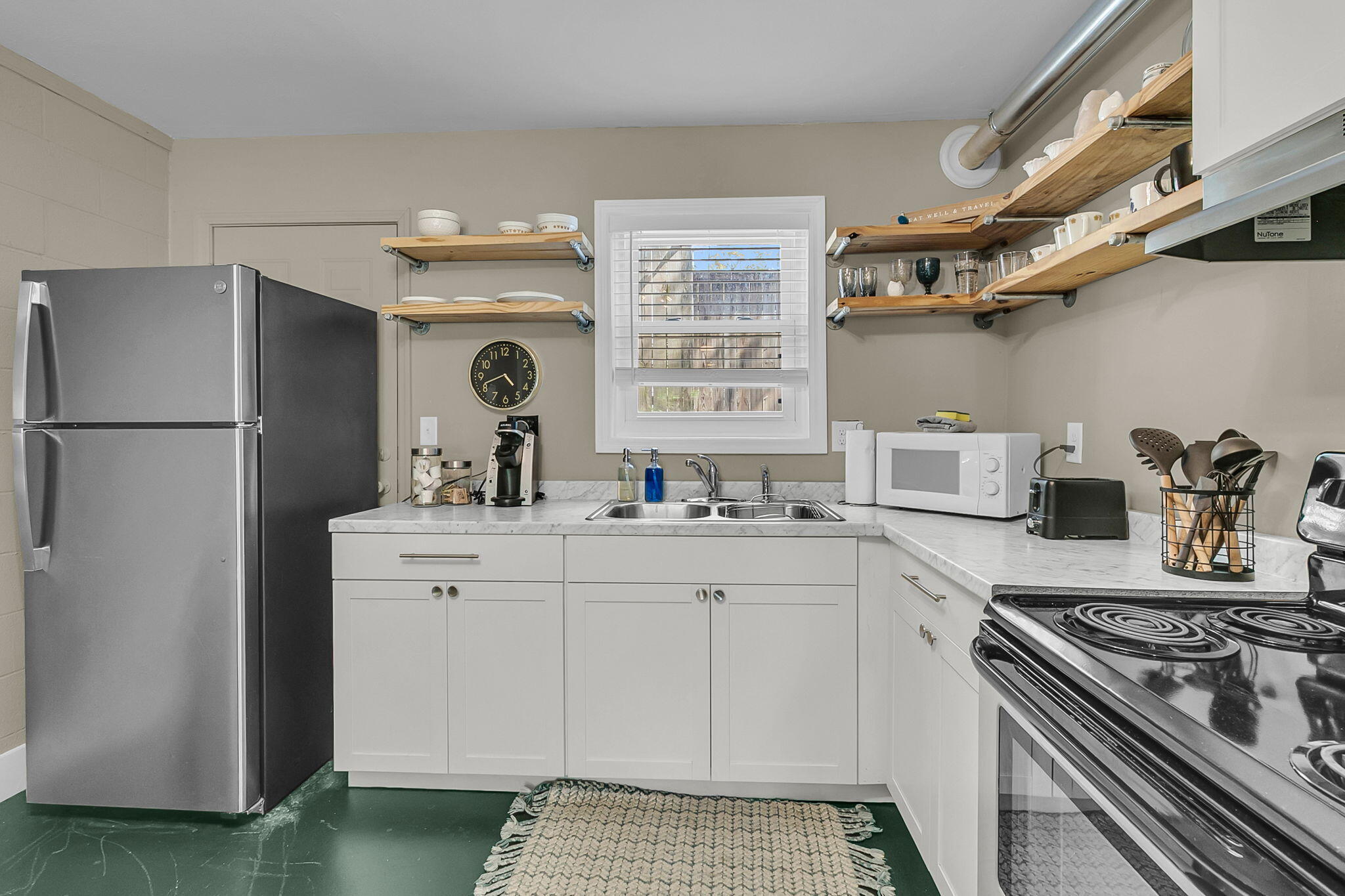 4619 Jenkins Avenue # 4 Unit: 1-4