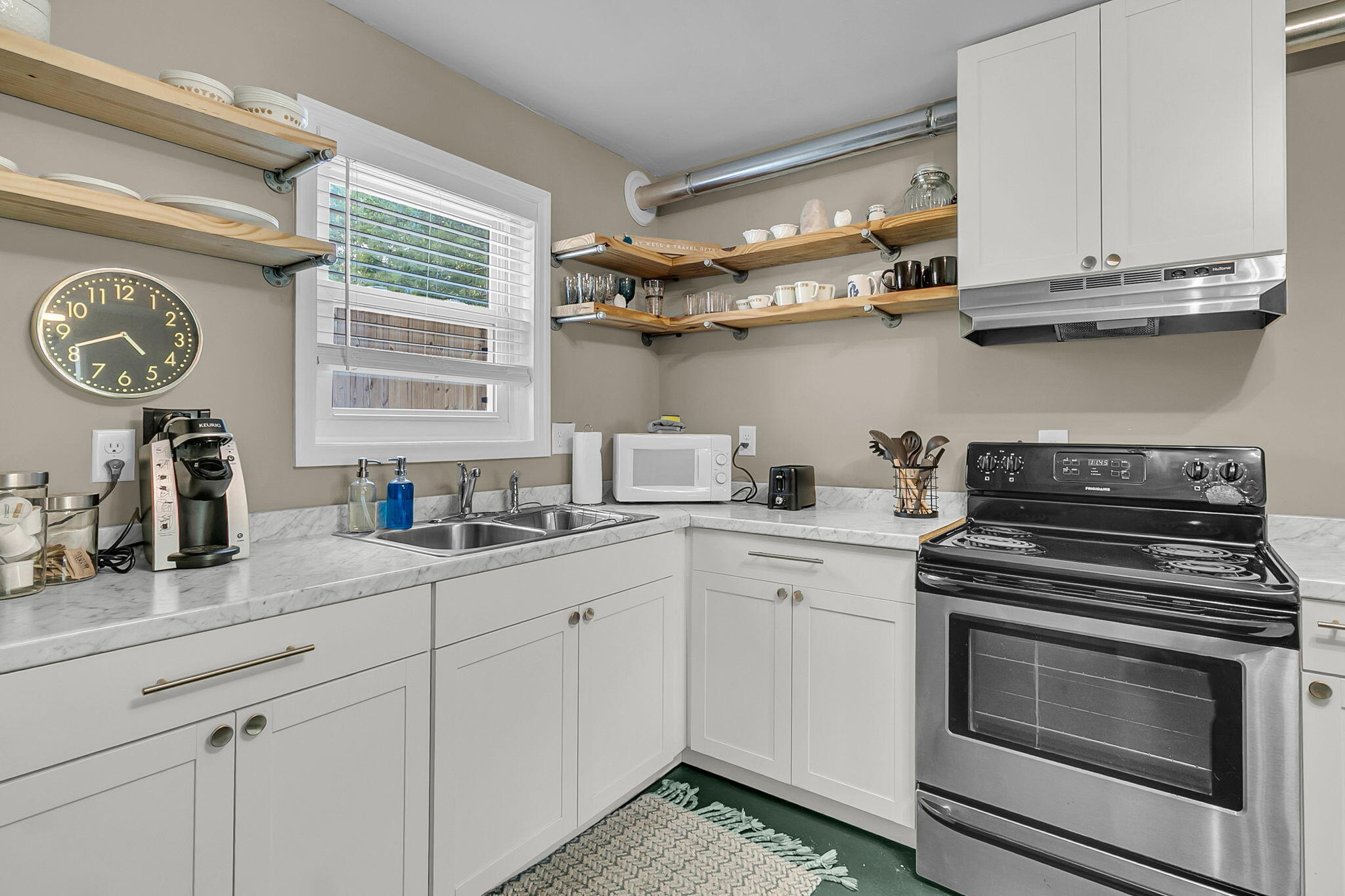 4619 Jenkins Avenue # 4 Unit: 1-4