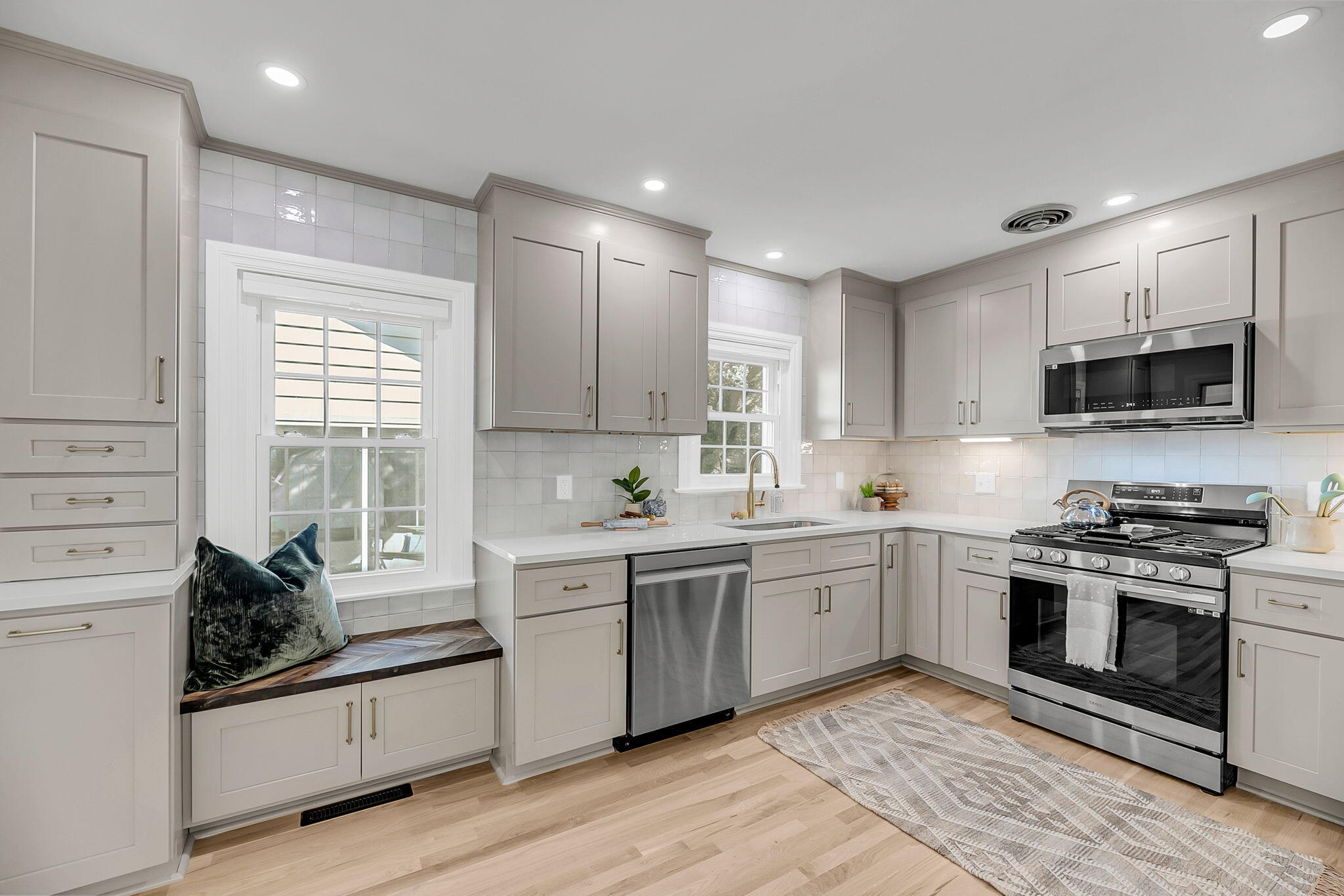 1226 Forestwood Drive