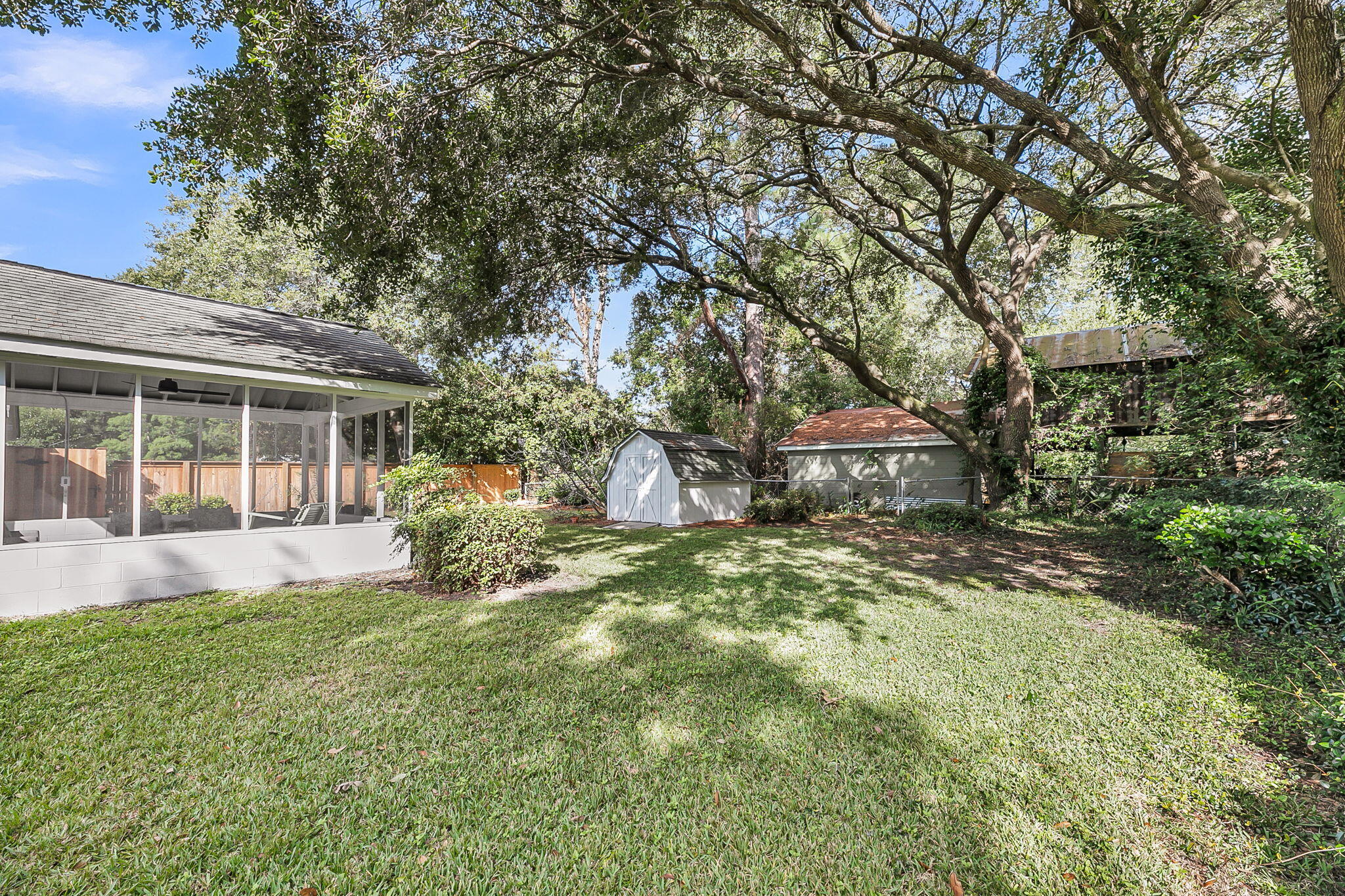 1226 Forestwood Drive