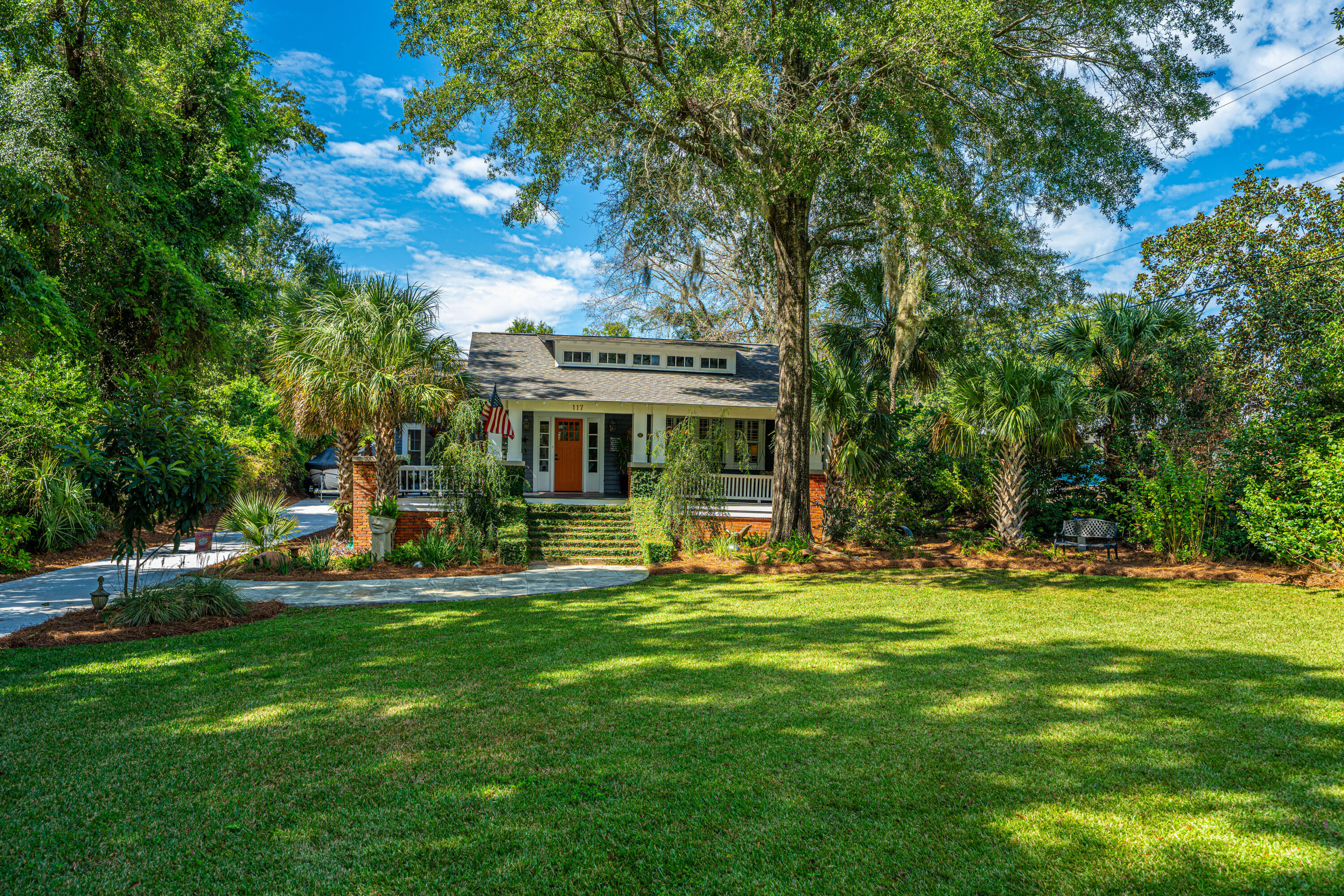 117 Fishburne Street