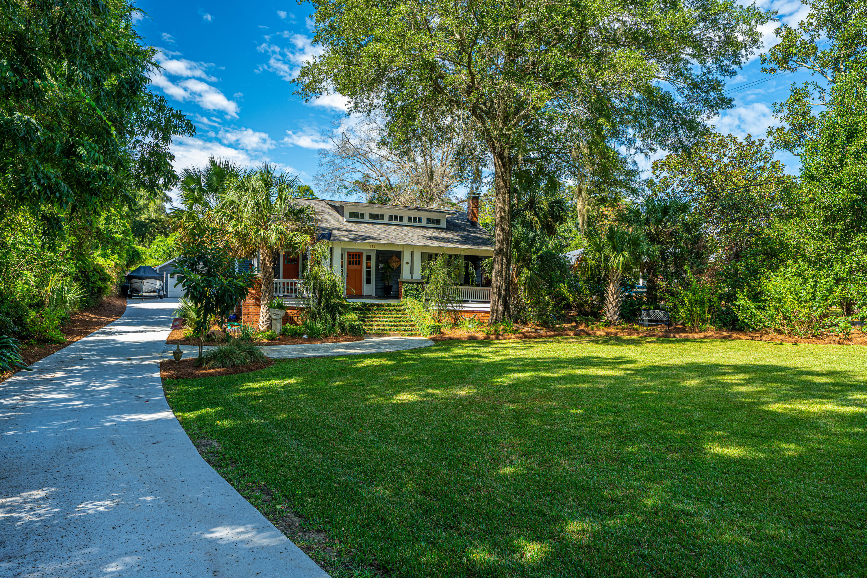 117 Fishburne Street