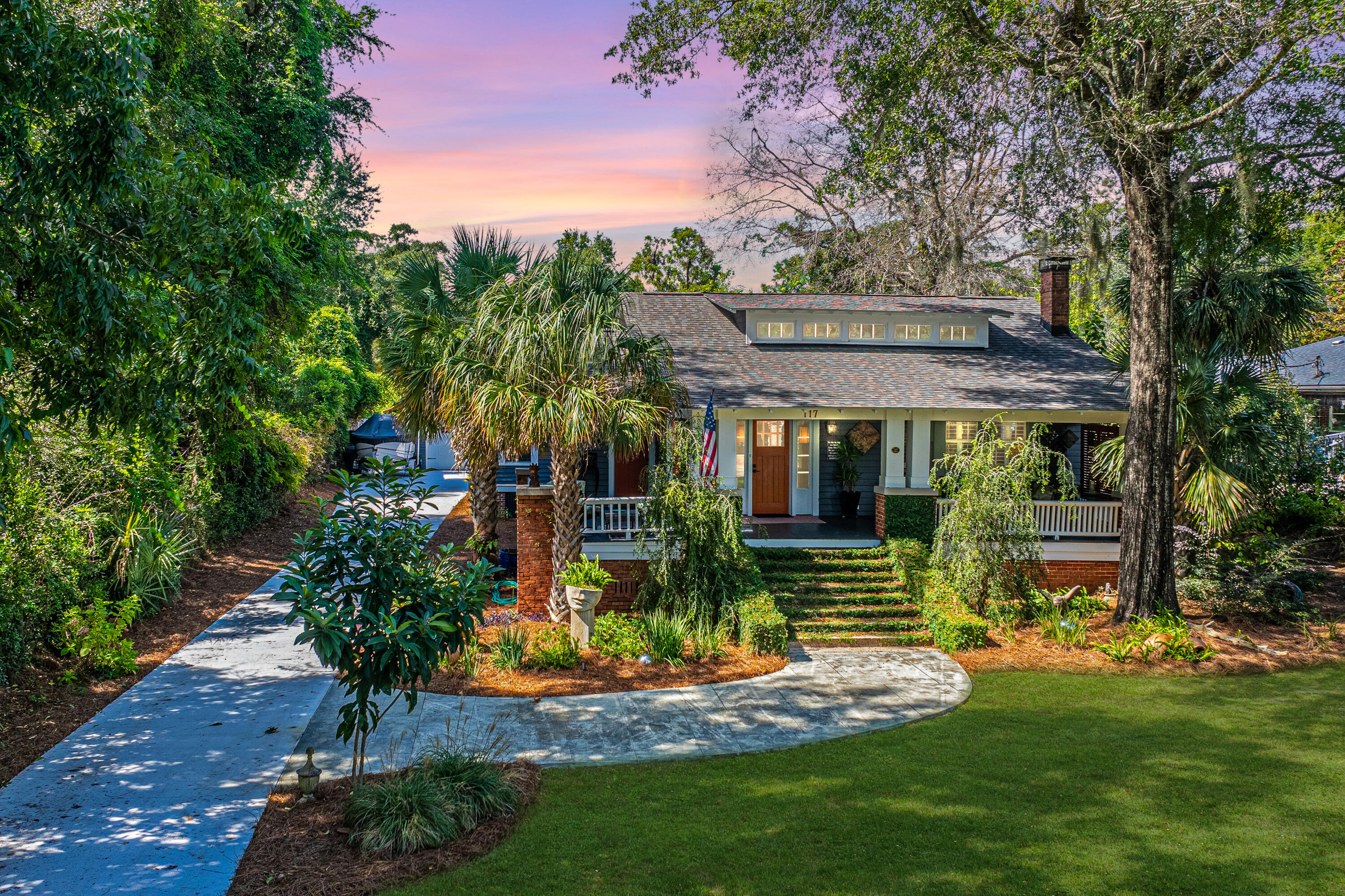 117 Fishburne Street