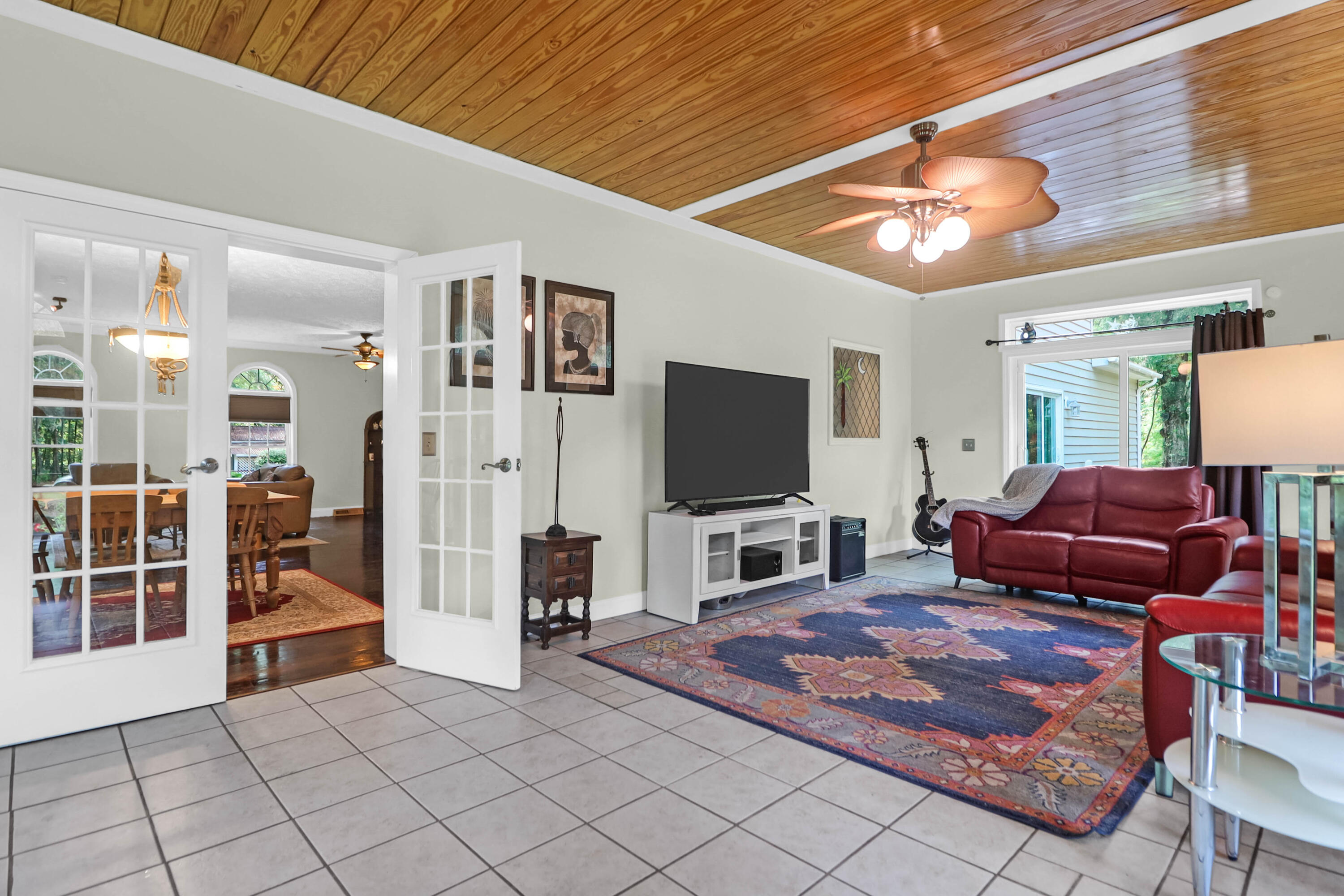 2494 Cape Road