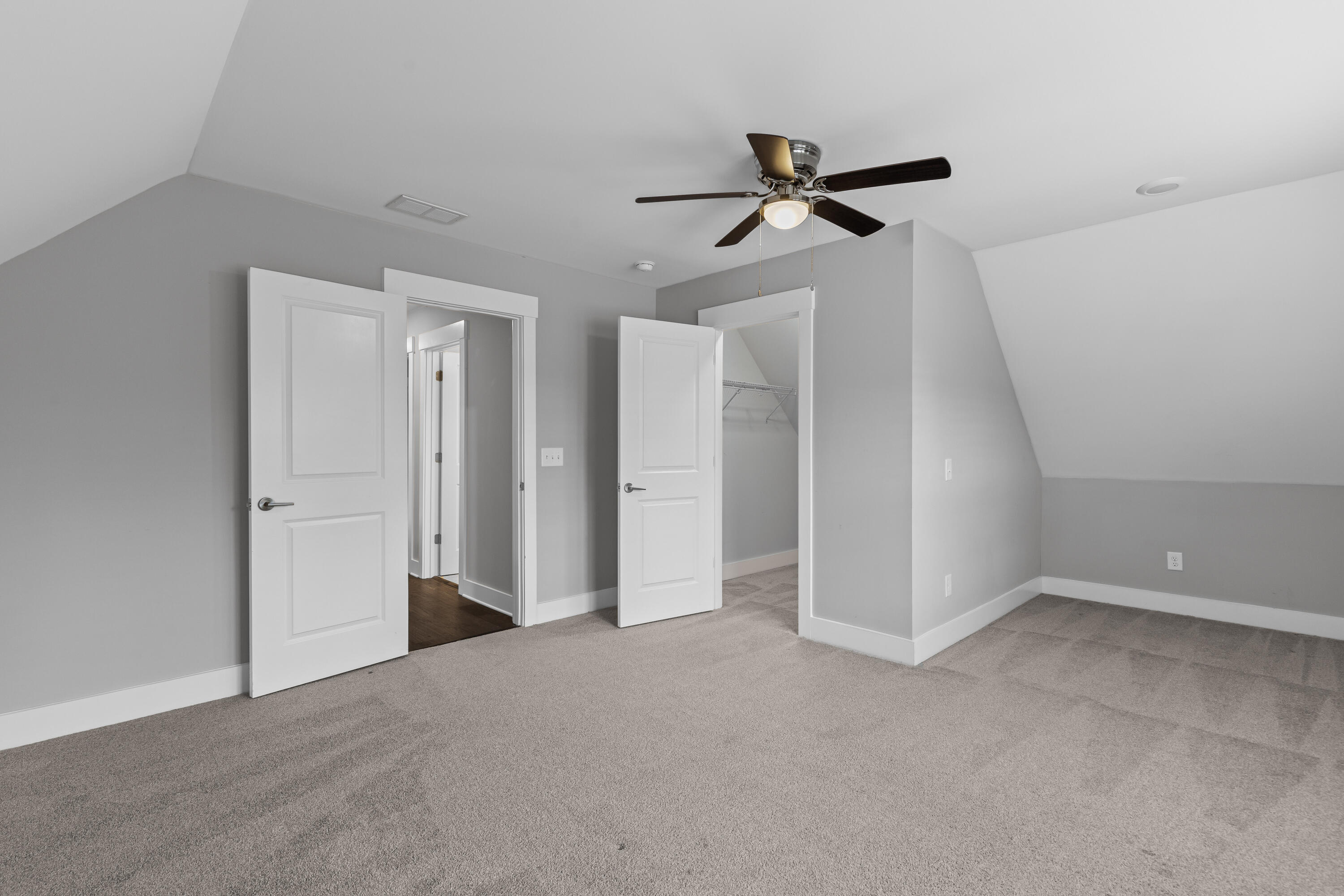 129 Martins Point Drive