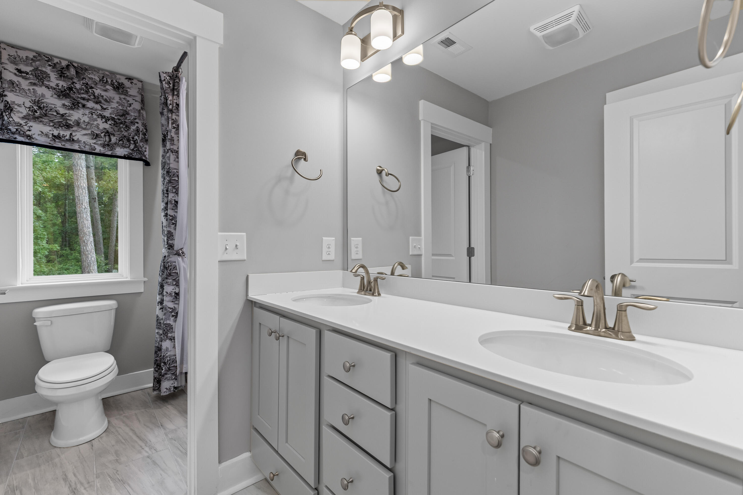 129 Martins Point Drive