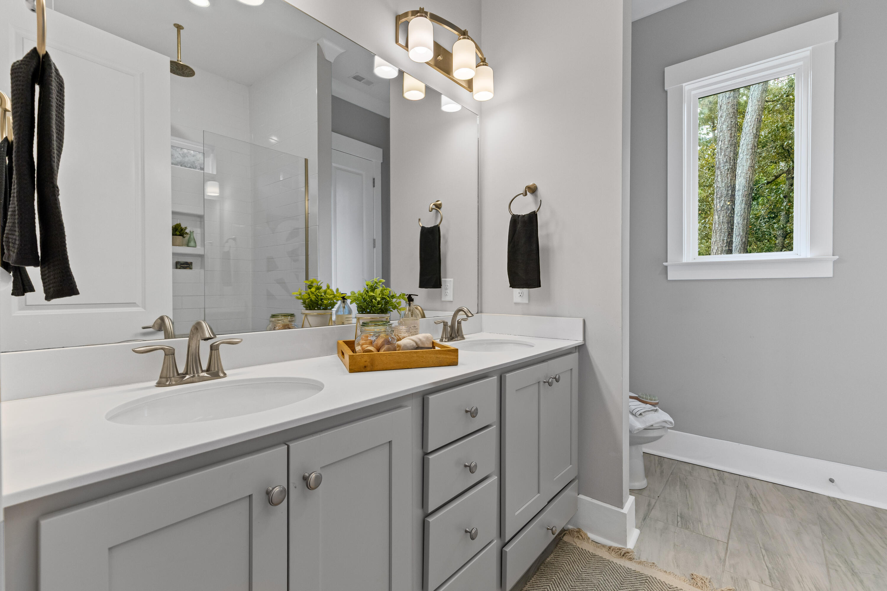 129 Martins Point Drive