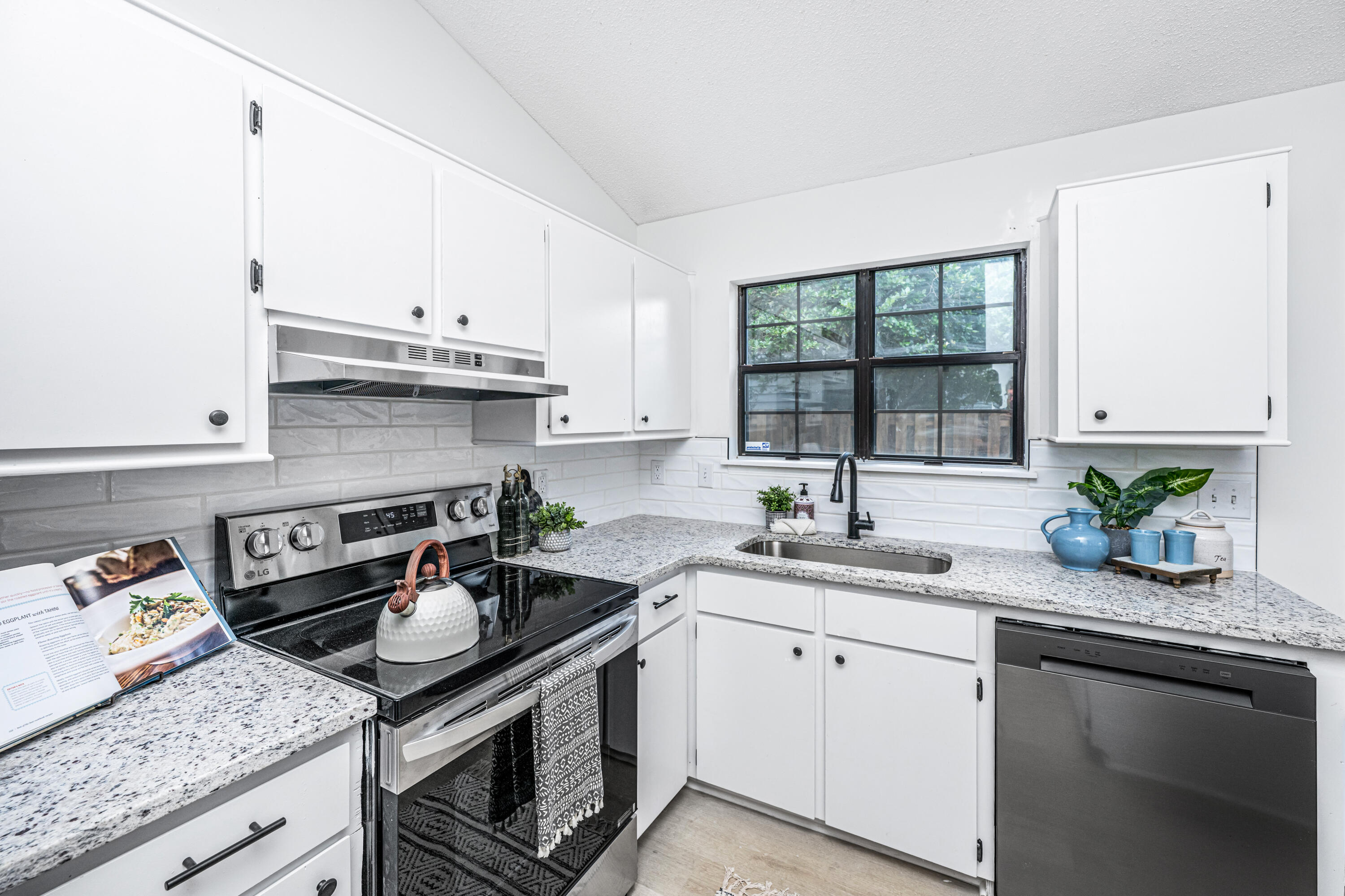 8201 Timberidge Court