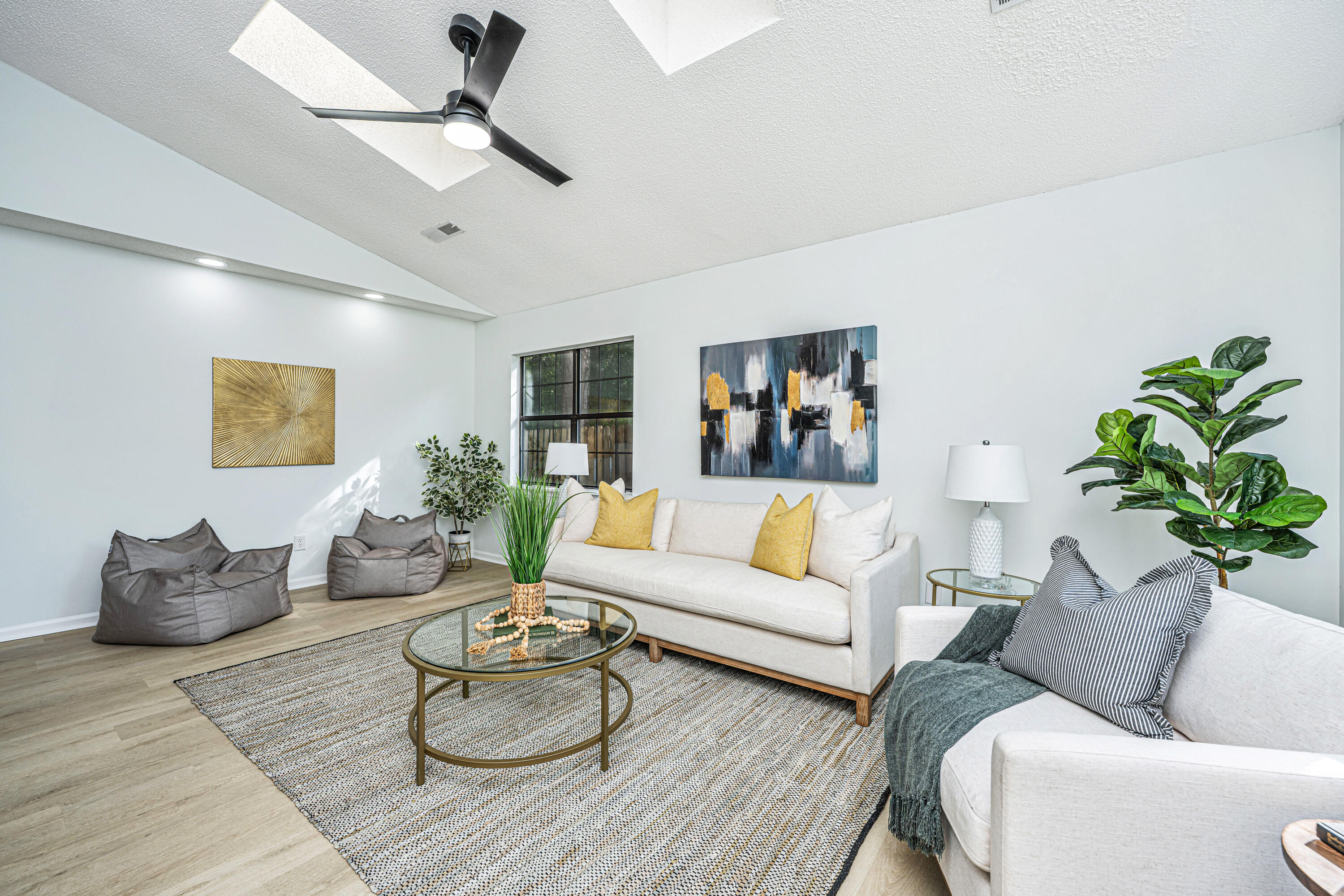 8248 Timberidge Court