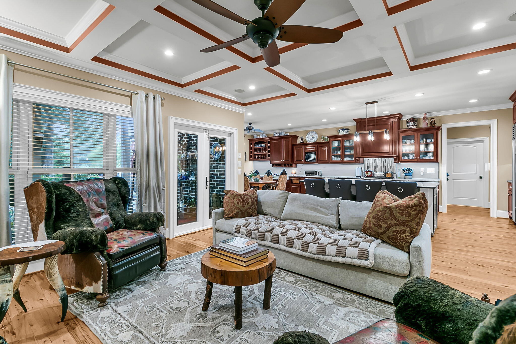4799 Marshwood Drive, Hollywood