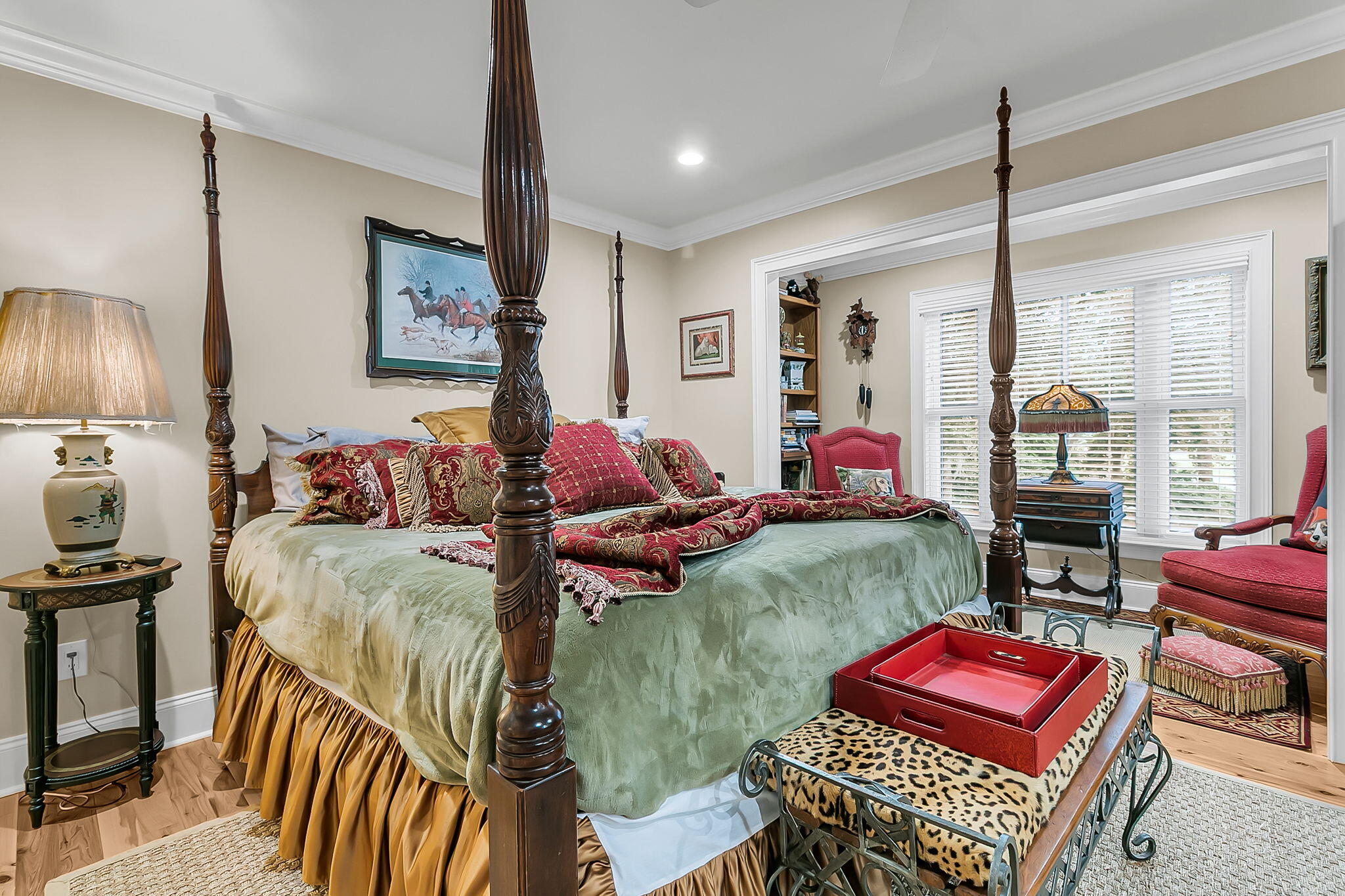 4799 Marshwood Drive, Hollywood