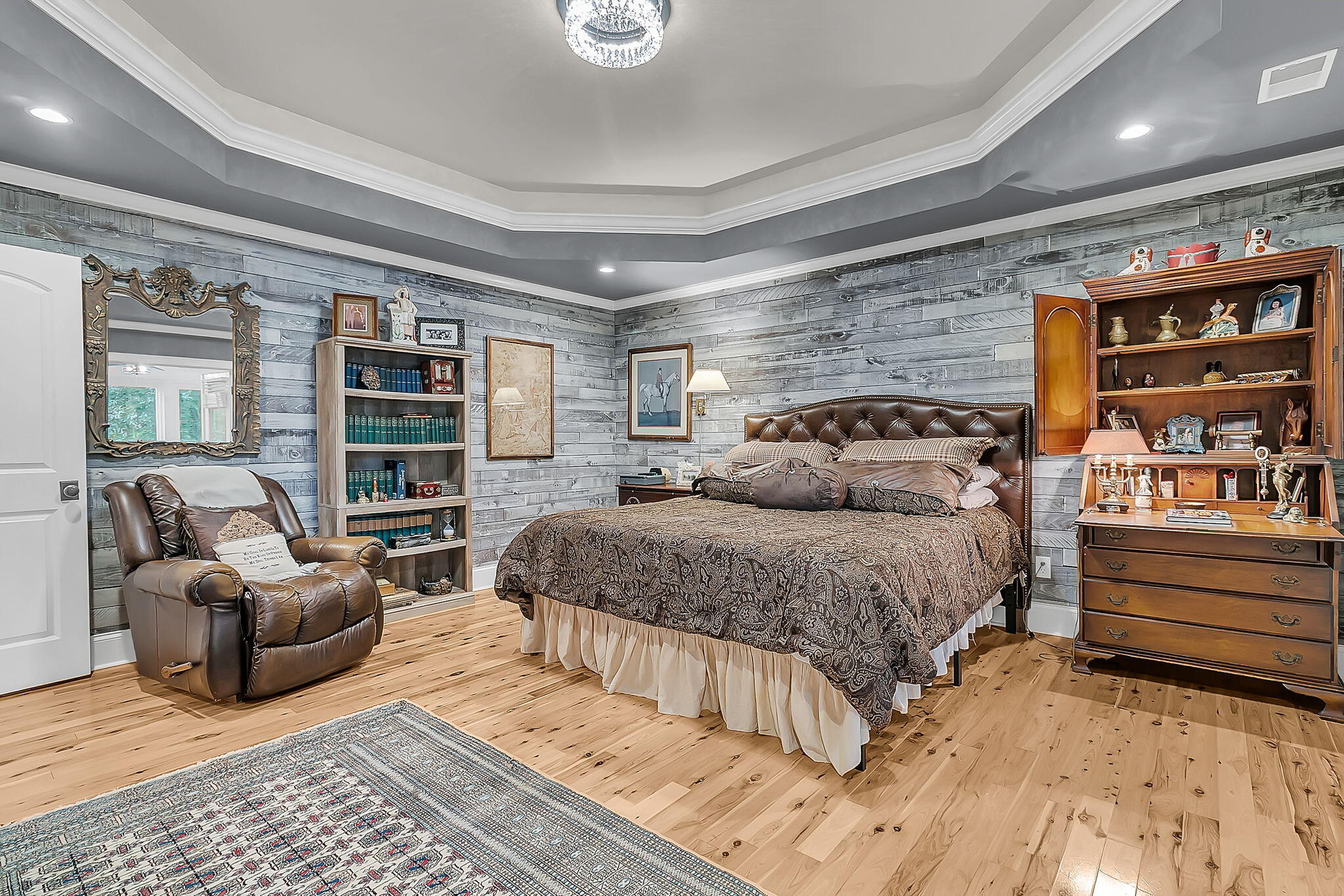 4799 Marshwood Drive, Hollywood