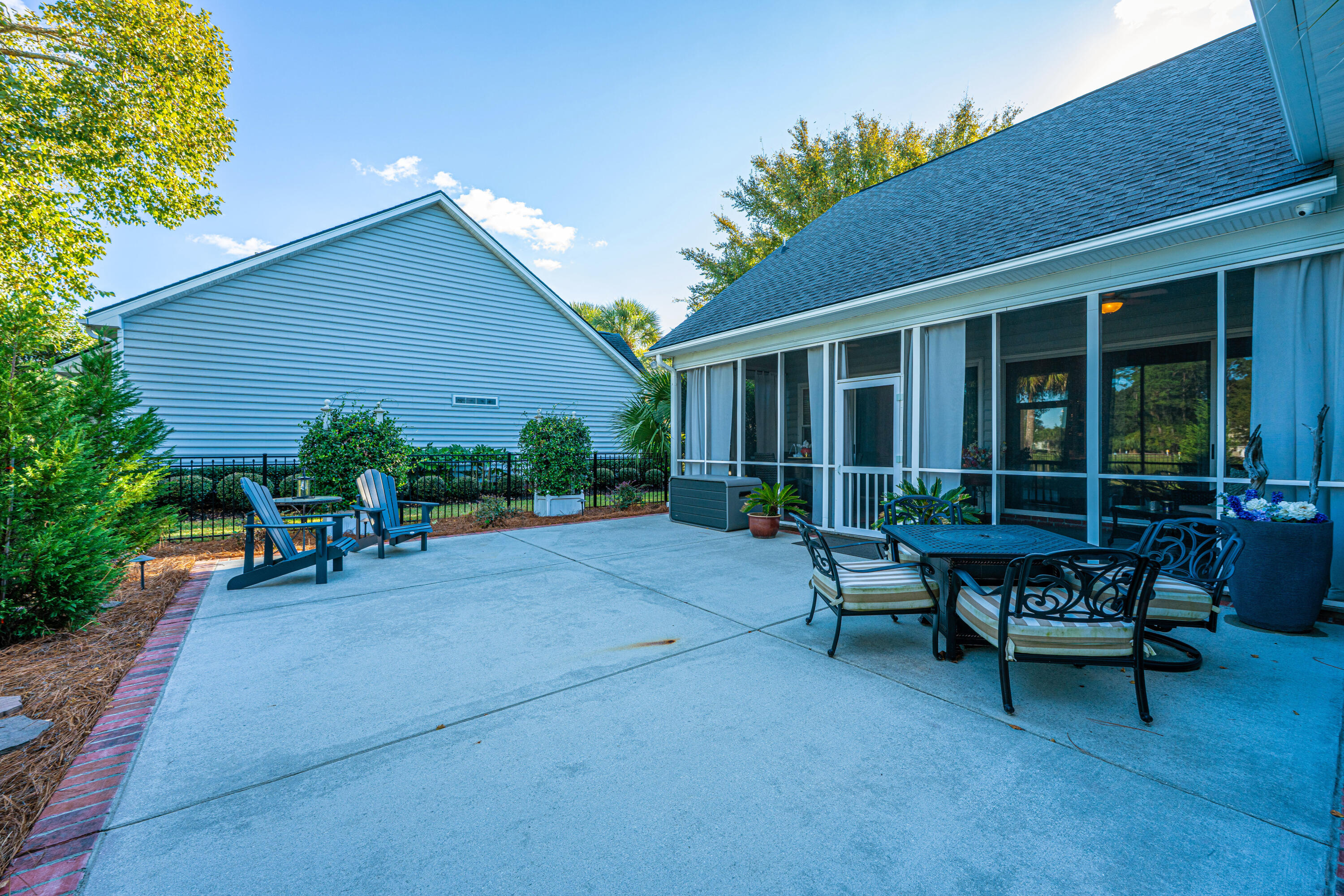 1317 Royal Links Drive, Mount Pleasant