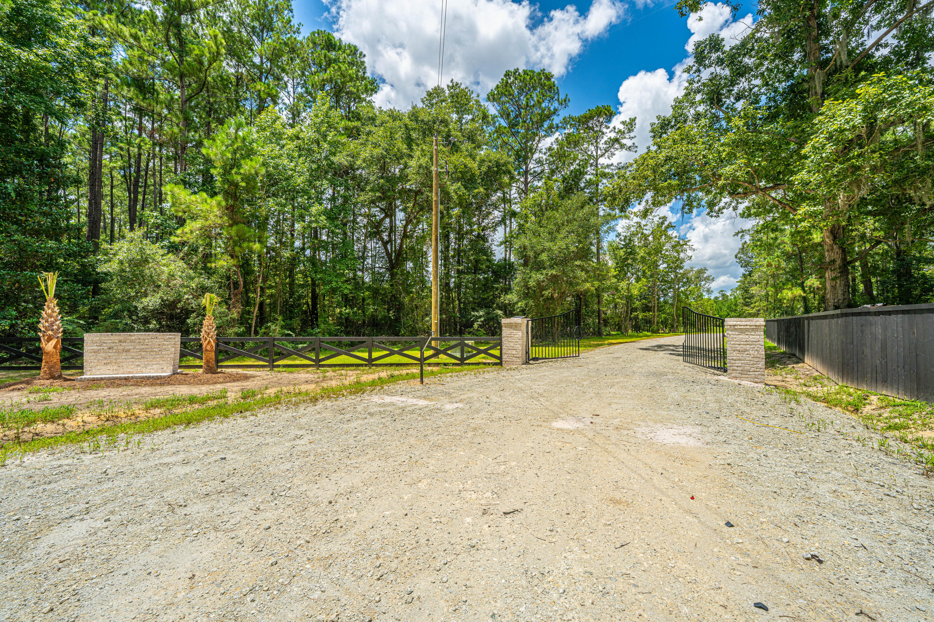 001 Southern Acres Lane