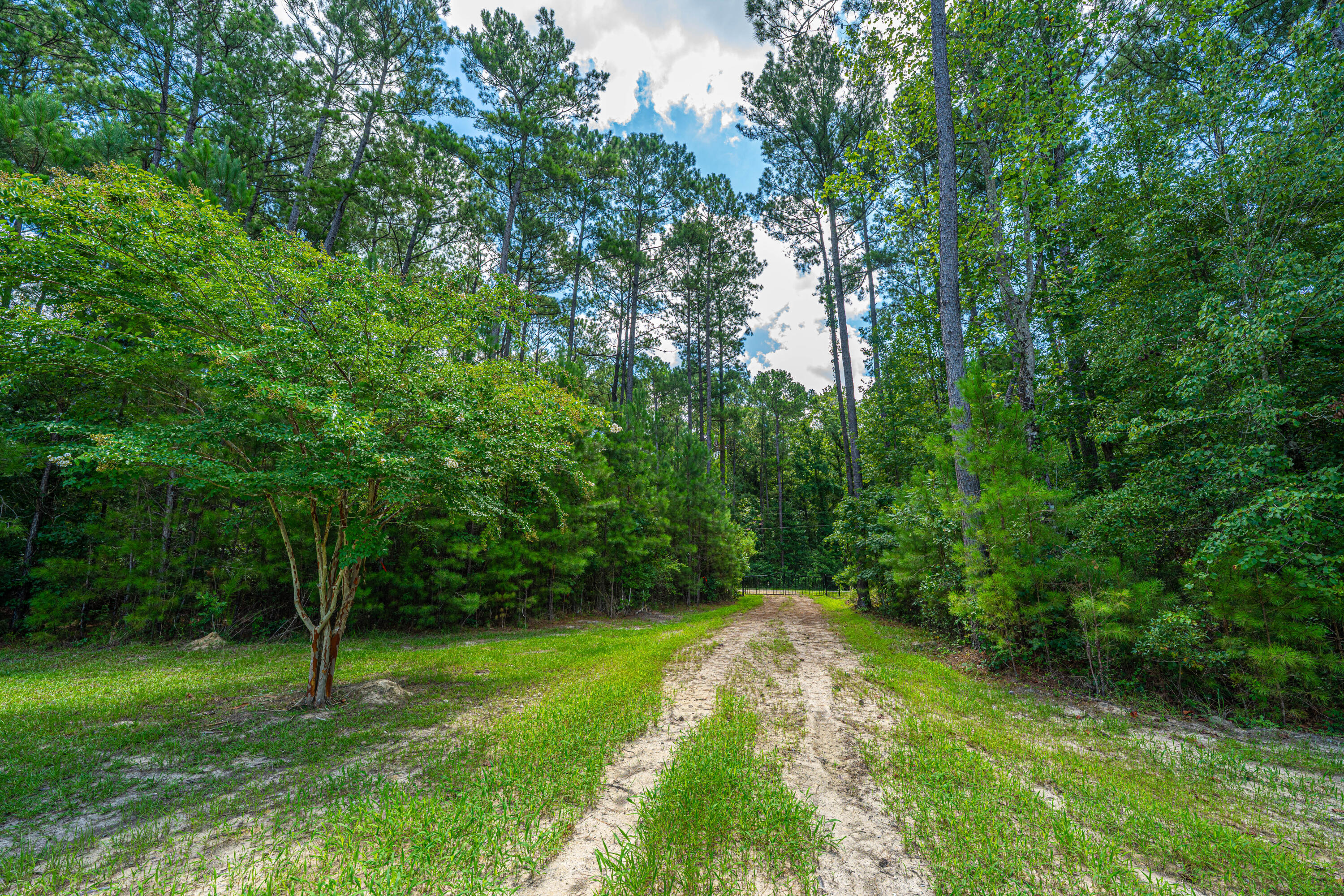 001 Southern Acres Lane