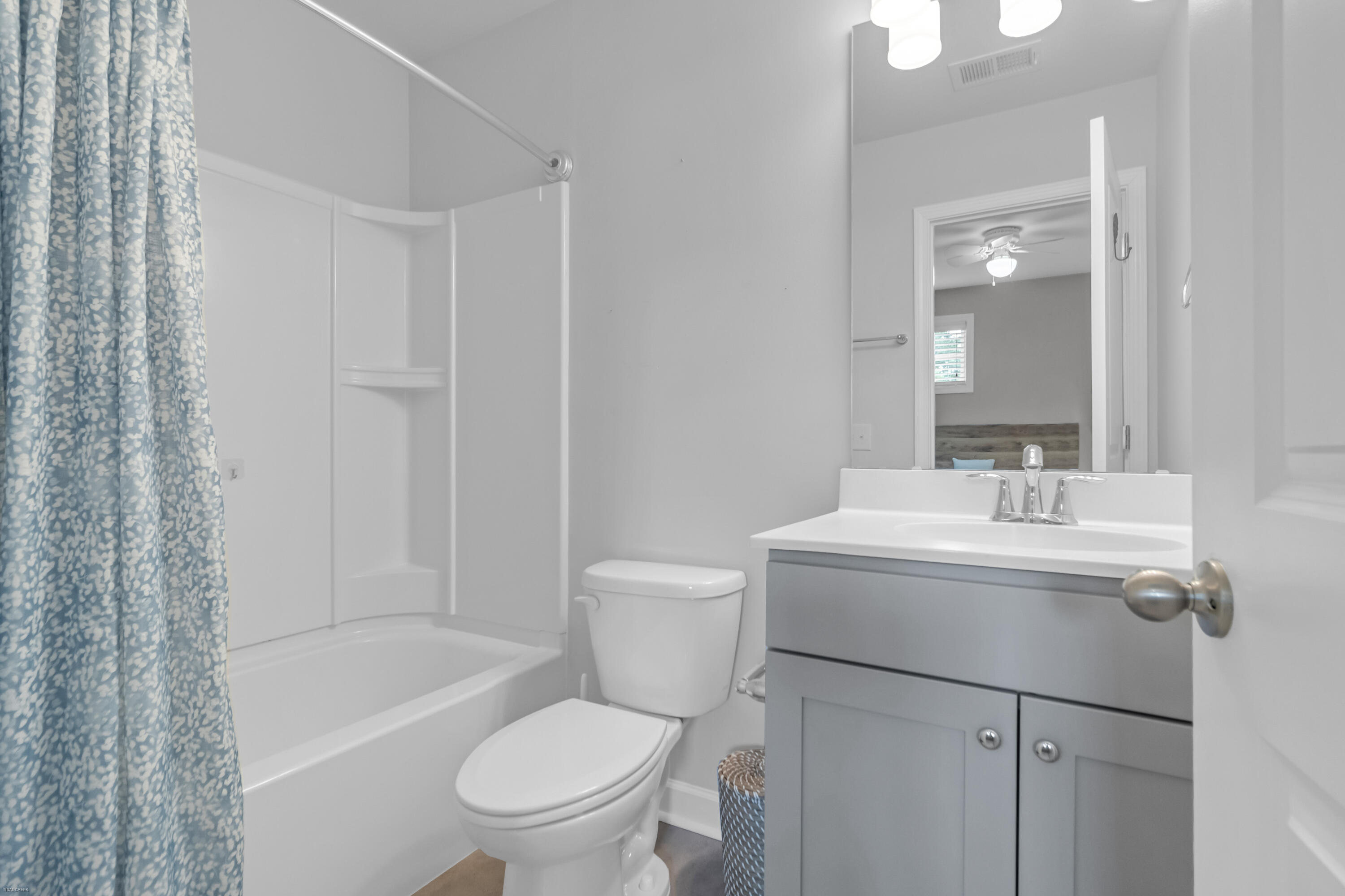 1229 Lois Allen Road