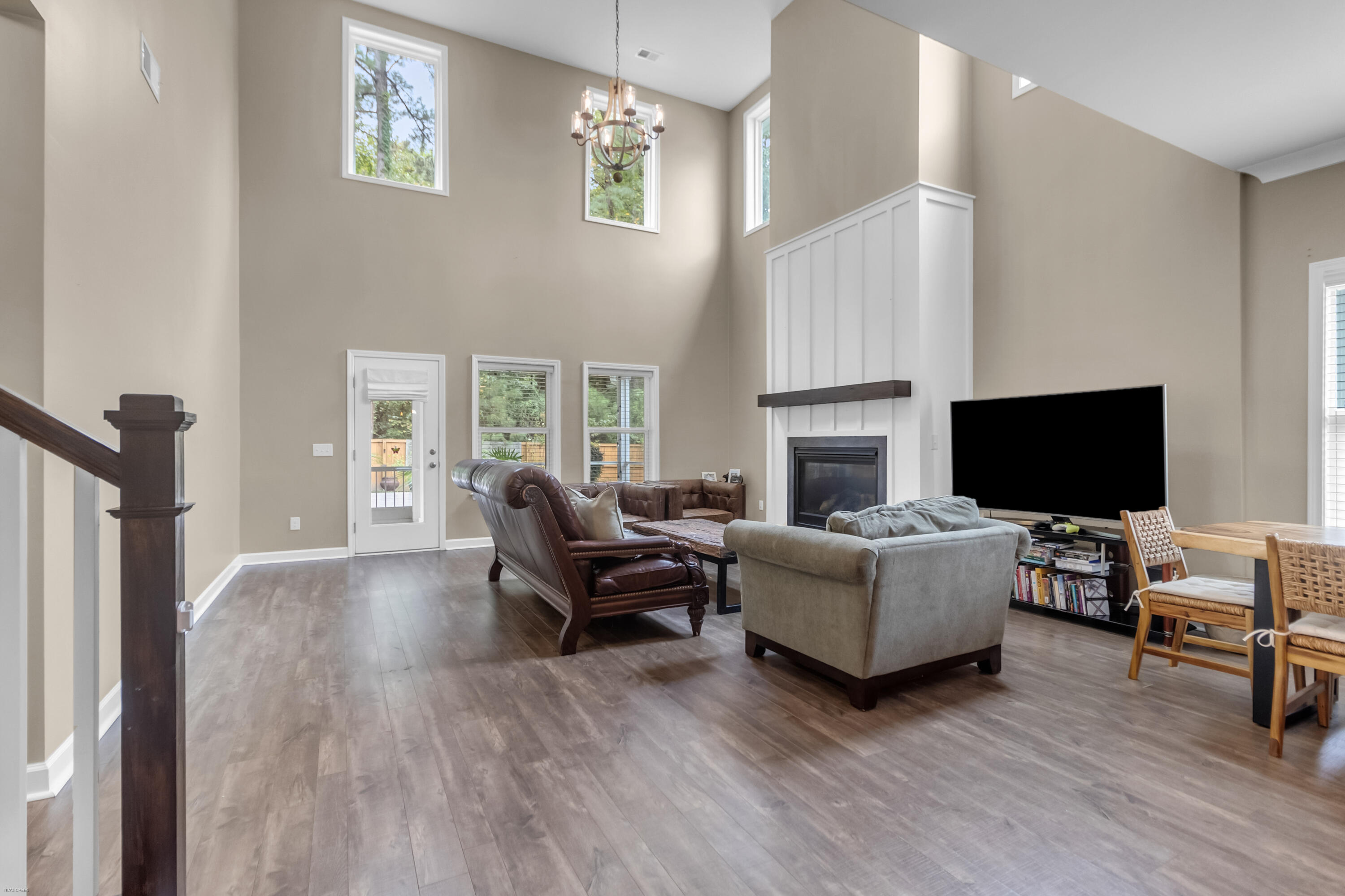 1229 Lois Allen Road