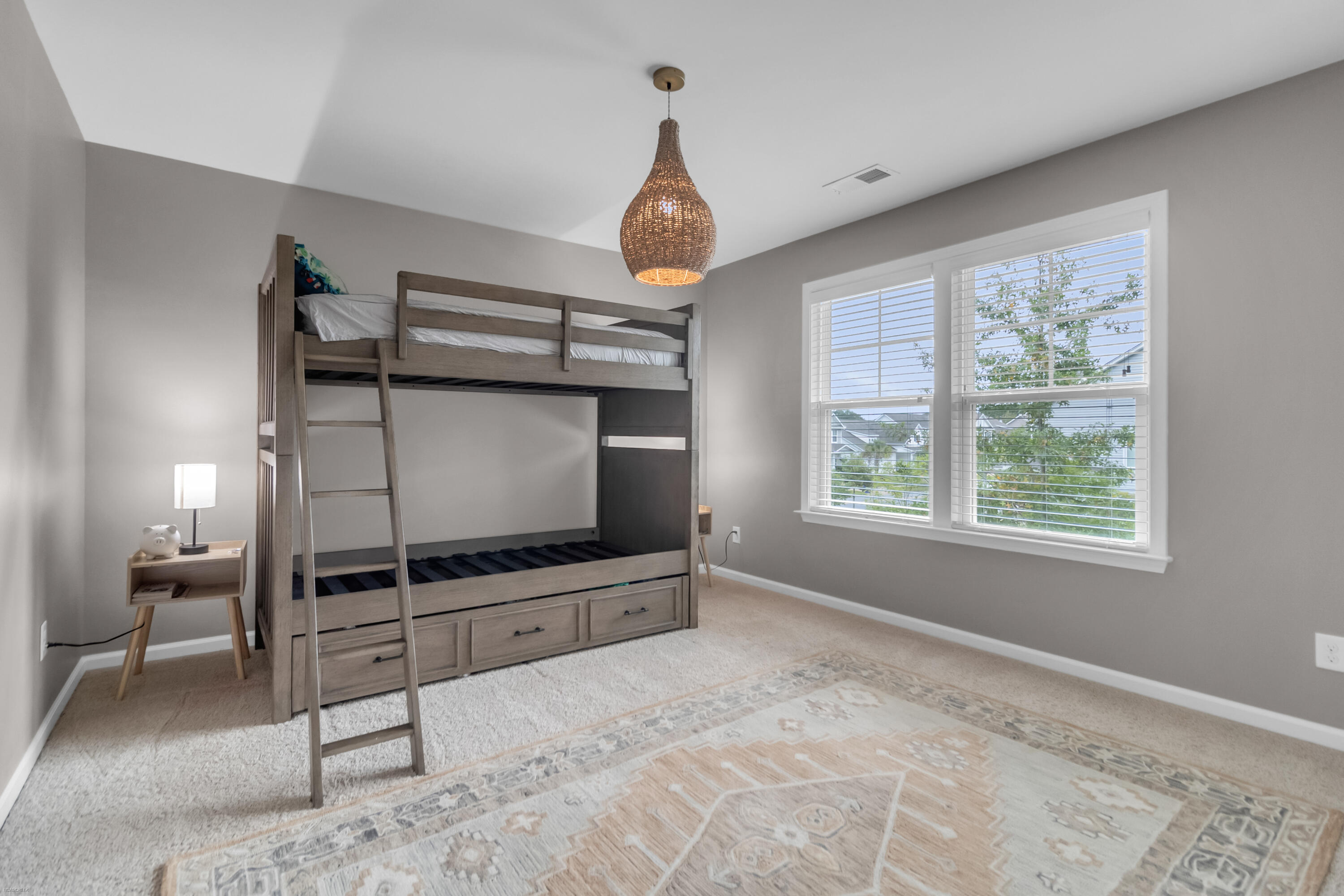 1229 Lois Allen Road