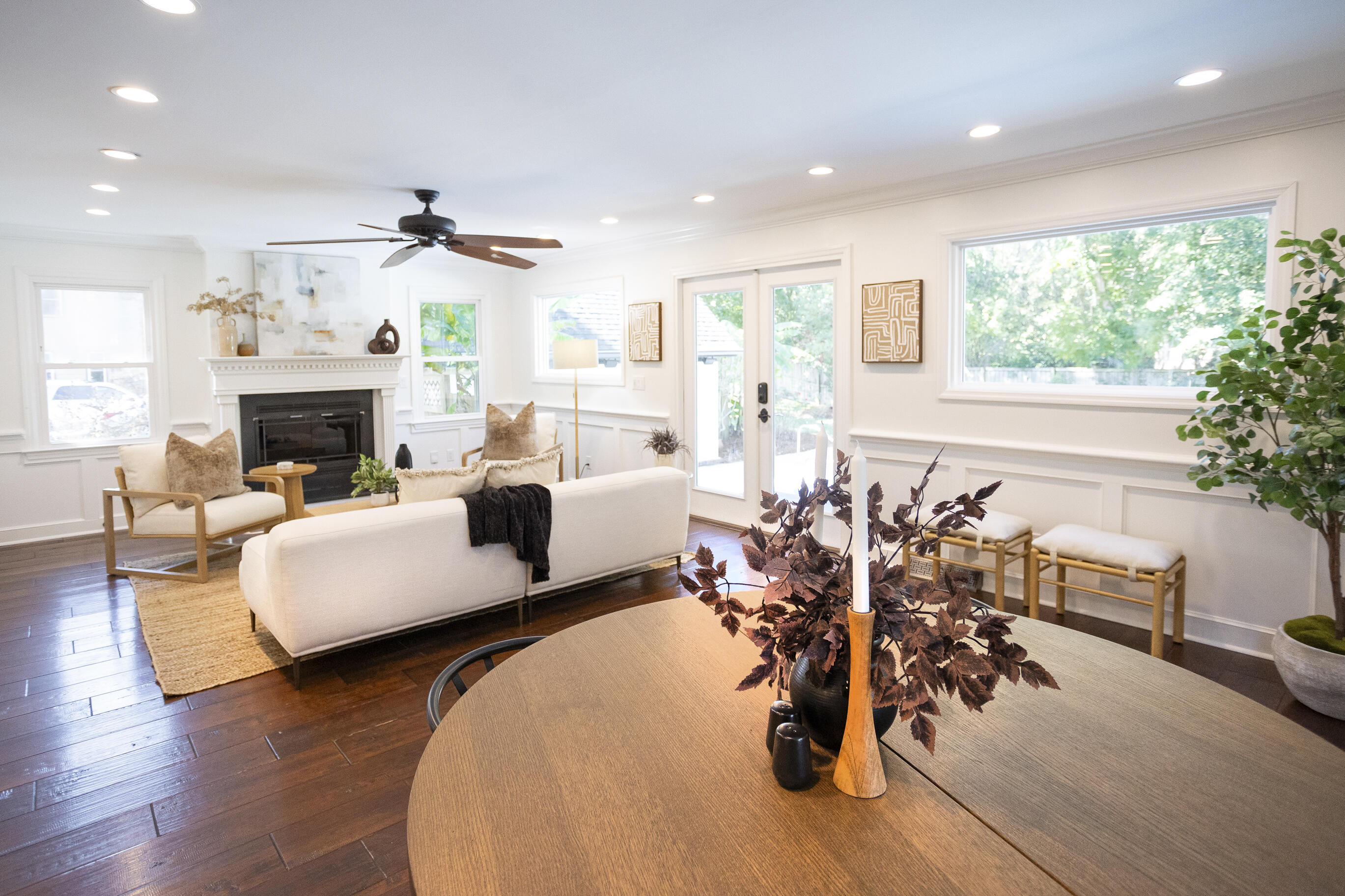 699 Castle Pinckney Drive