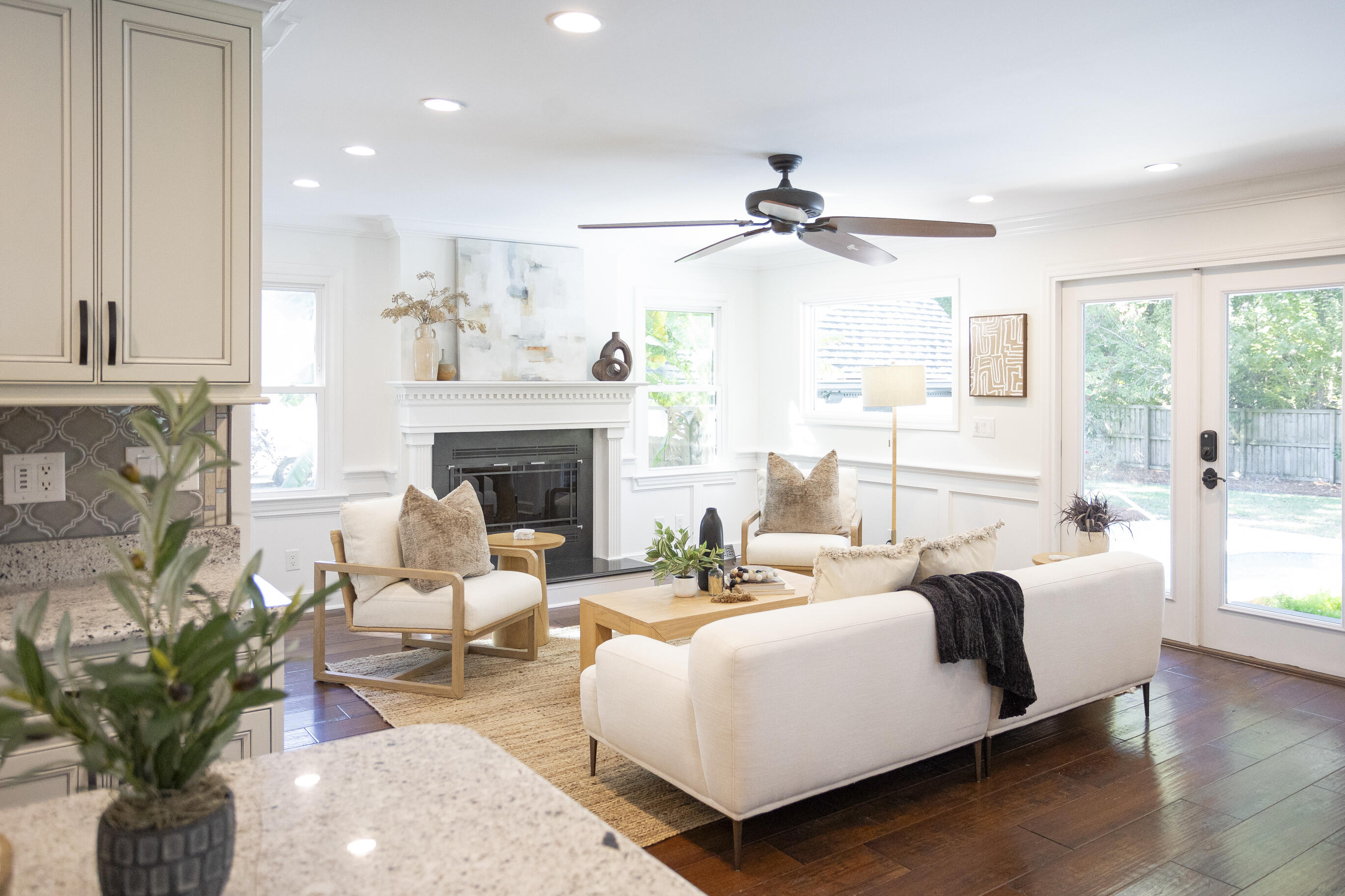 699 Castle Pinckney Drive