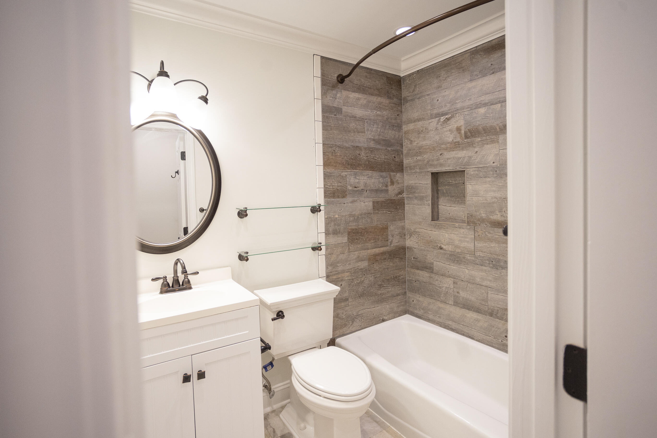 699 Castle Pinckney Drive