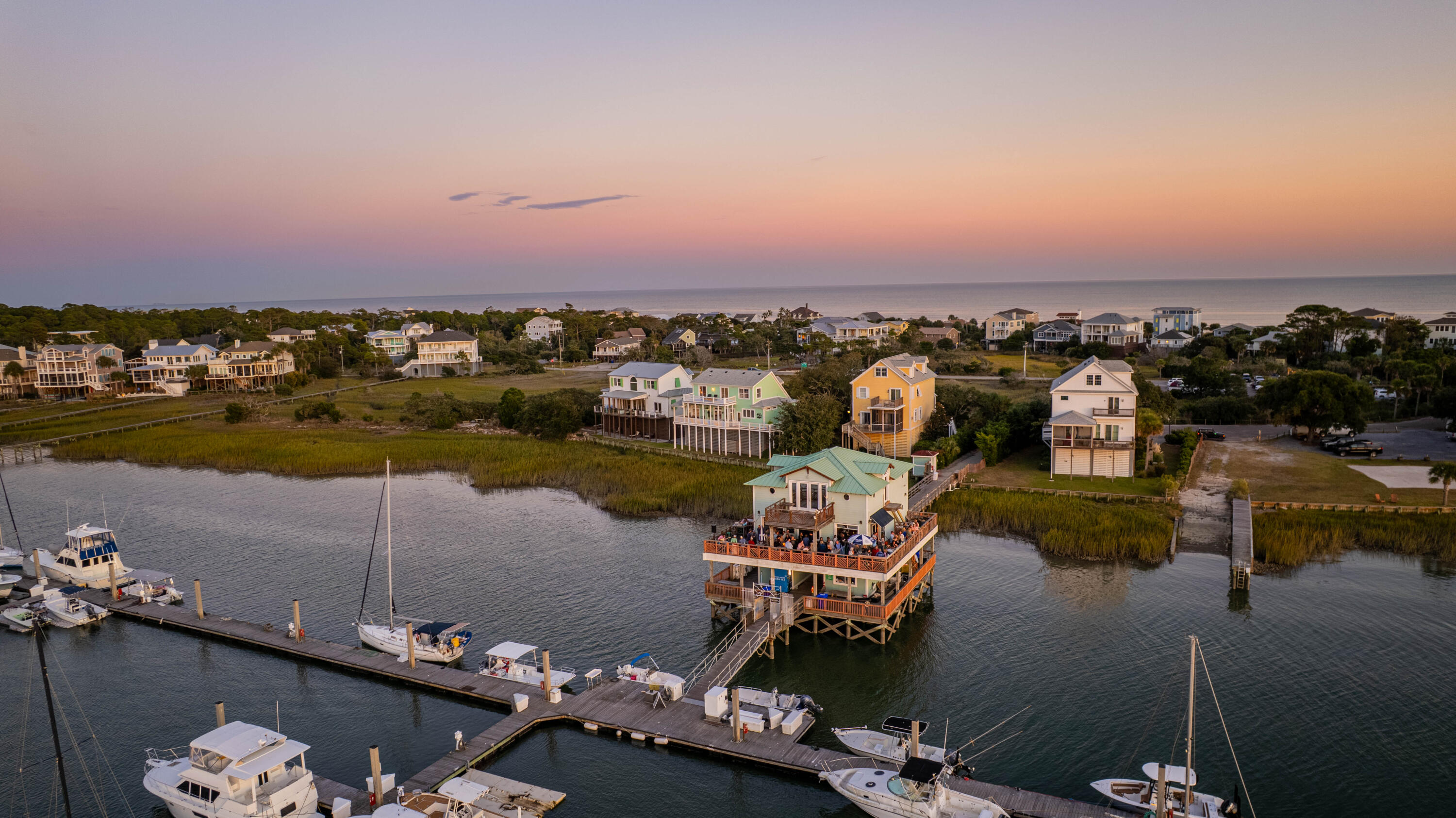 E - 22 67 W 10th St E 22 Street