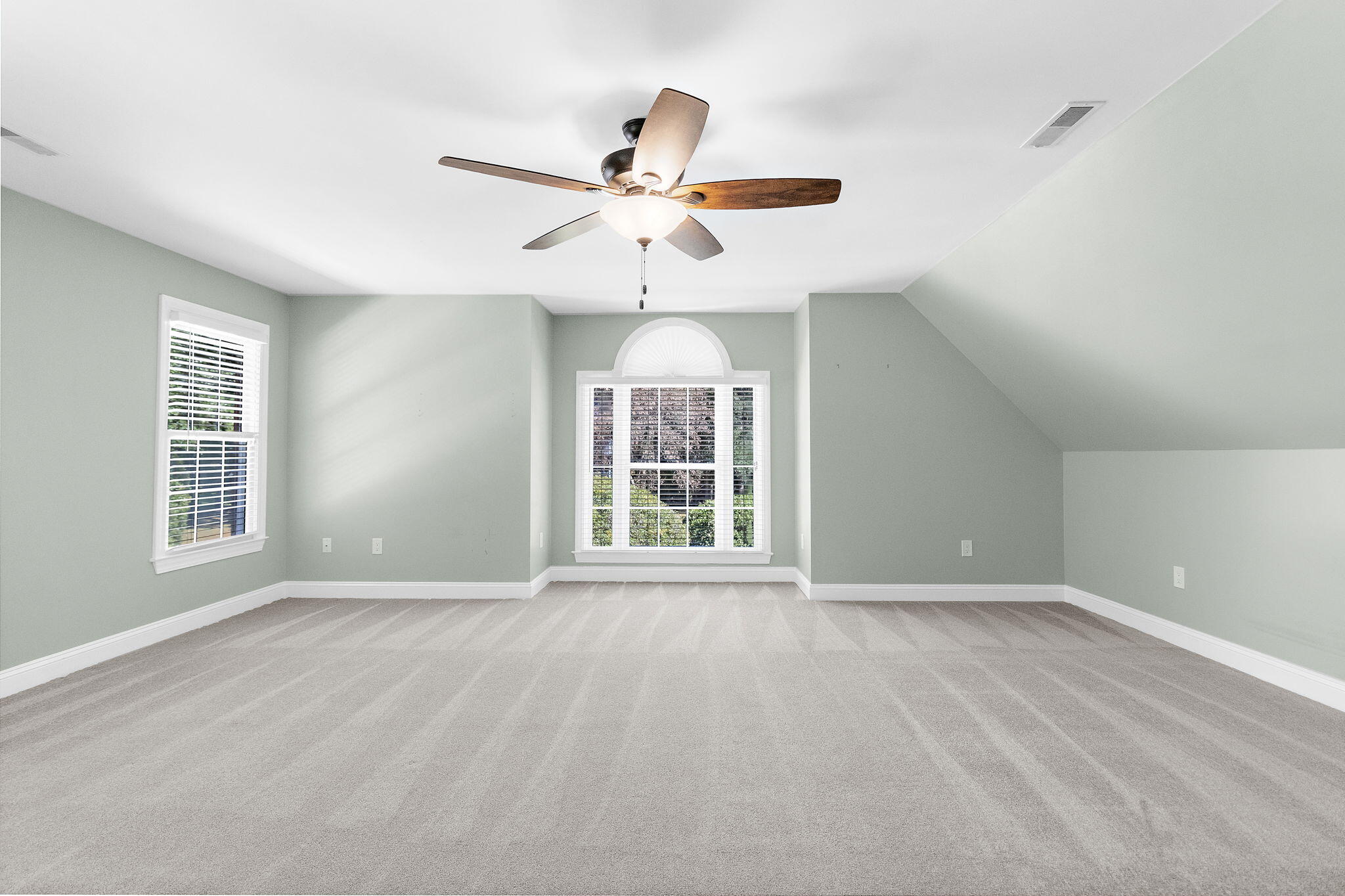 2406 Wagner Creek Court