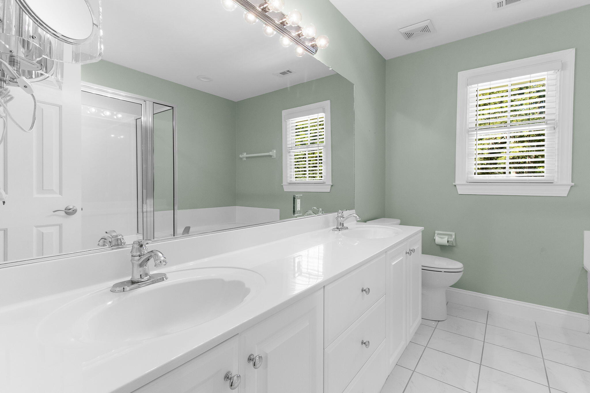 2406 Wagner Creek Court